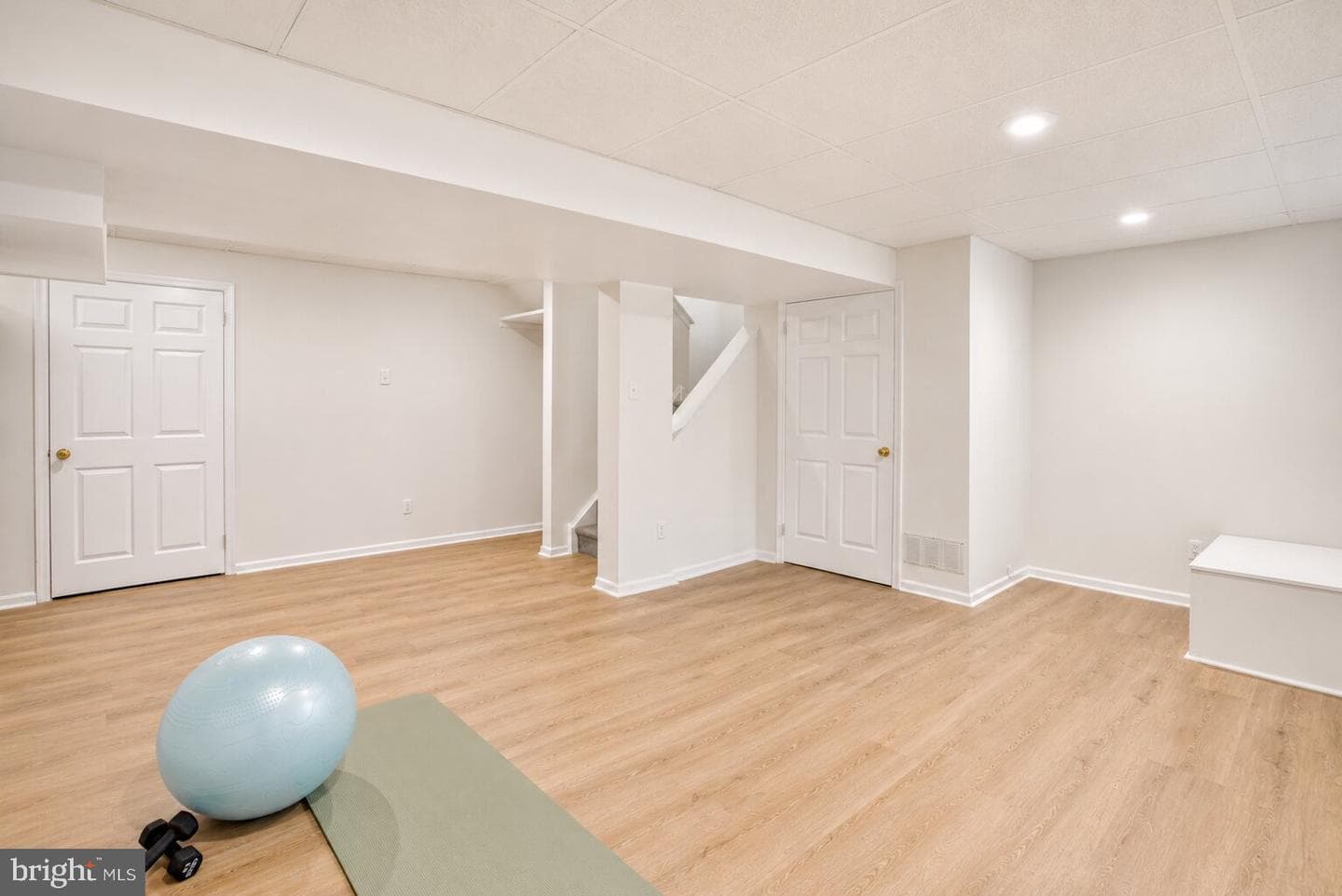 101 E Thomas Court photo 30
