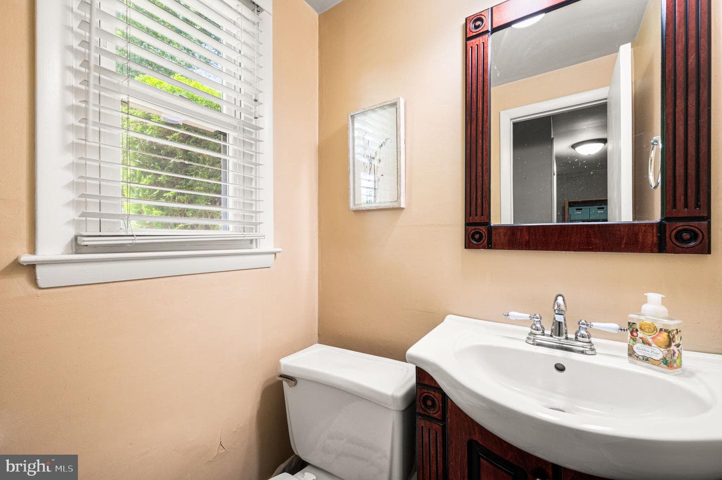 525 Oriole Drive photo 17