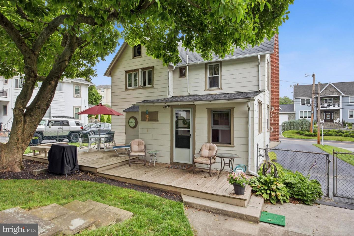 3 Maple Avenue photo 21