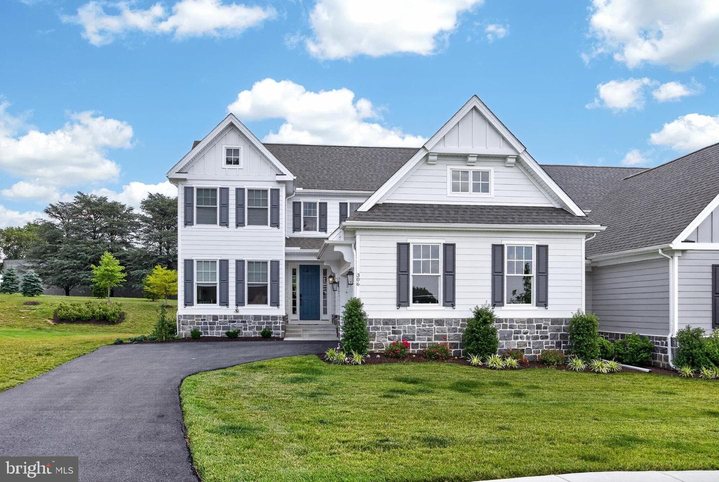 306 Merion Court photo 1
