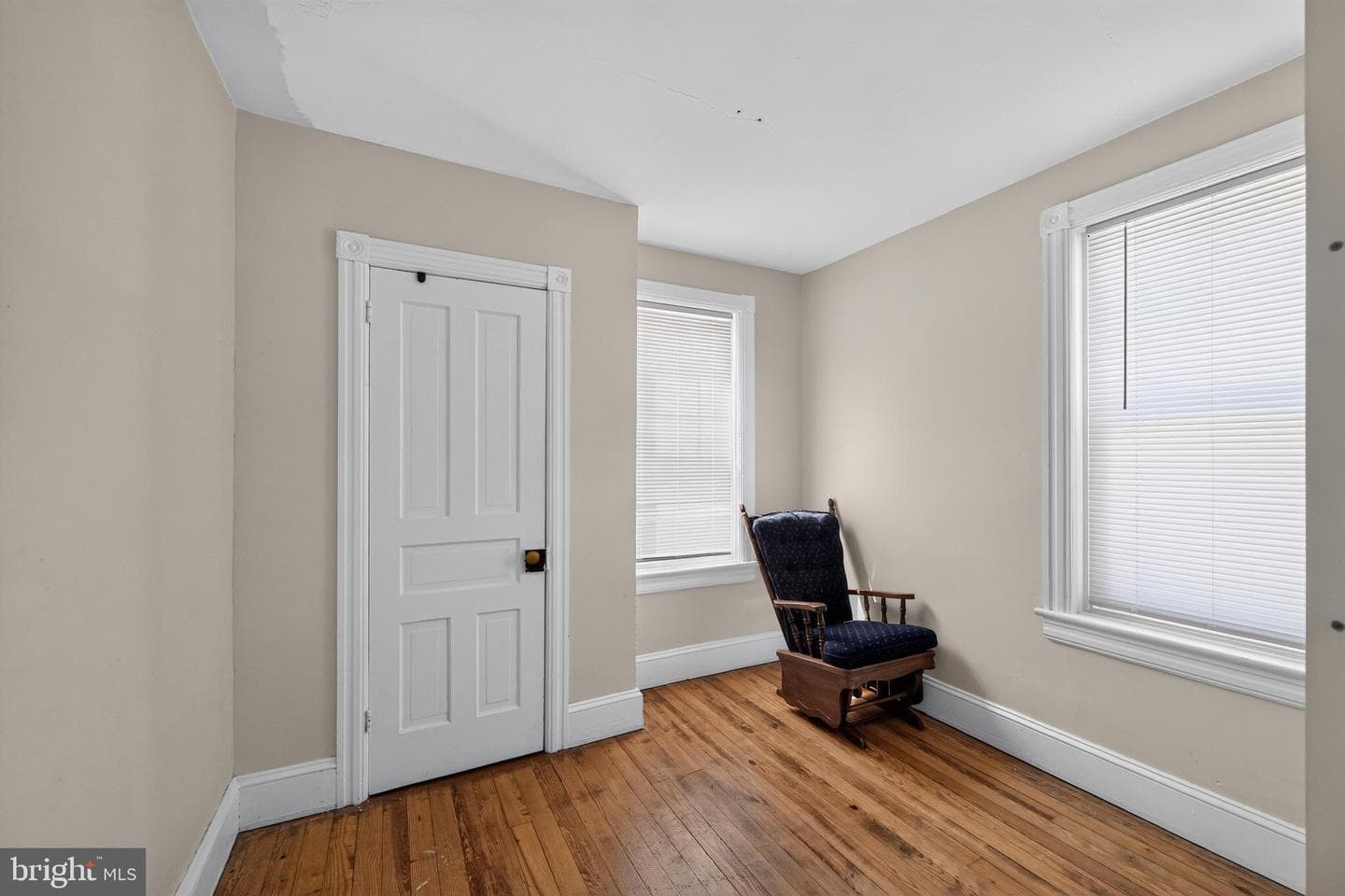 798 Madison Street photo 18