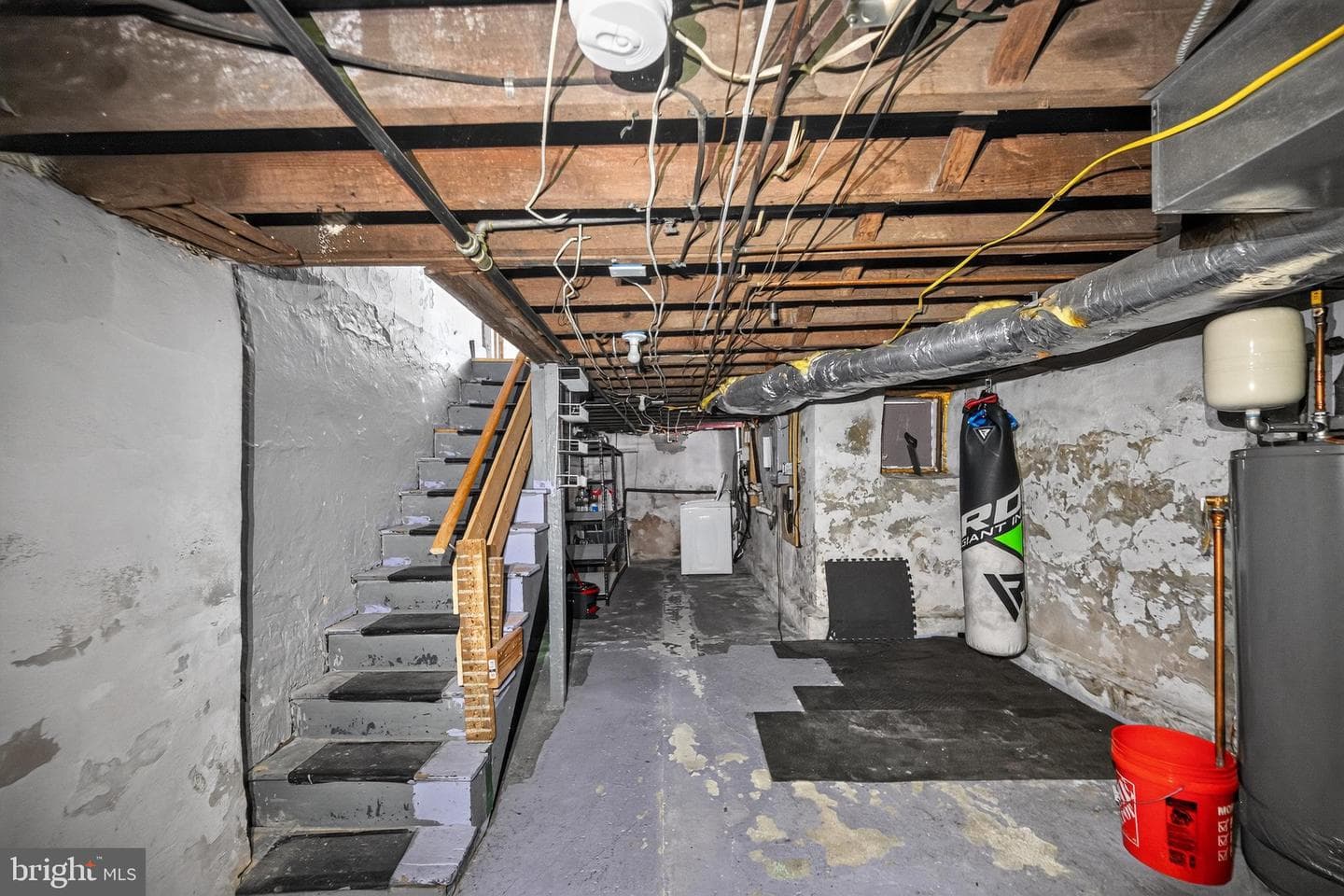 798 Madison Street photo 23