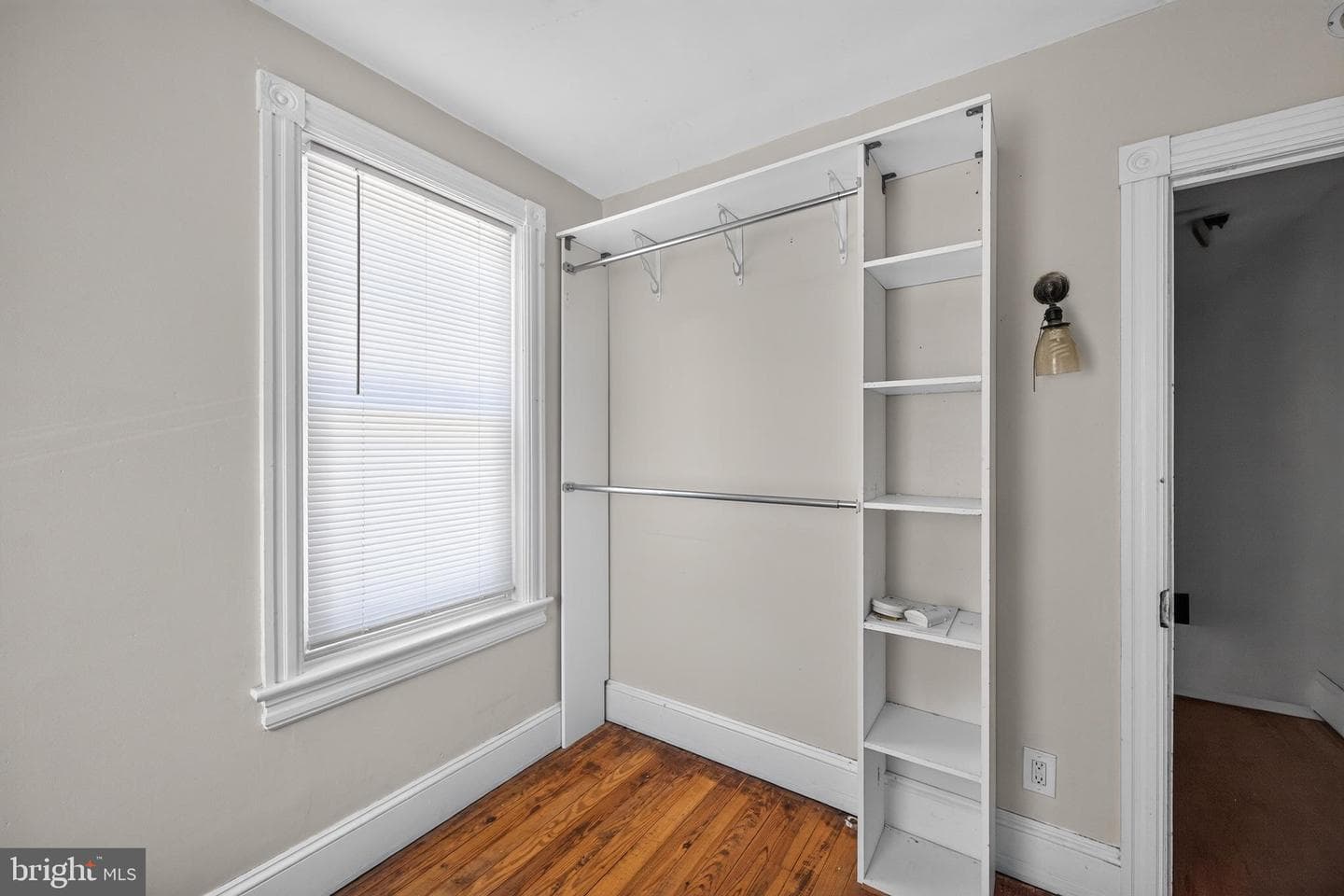 798 Madison Street photo 25