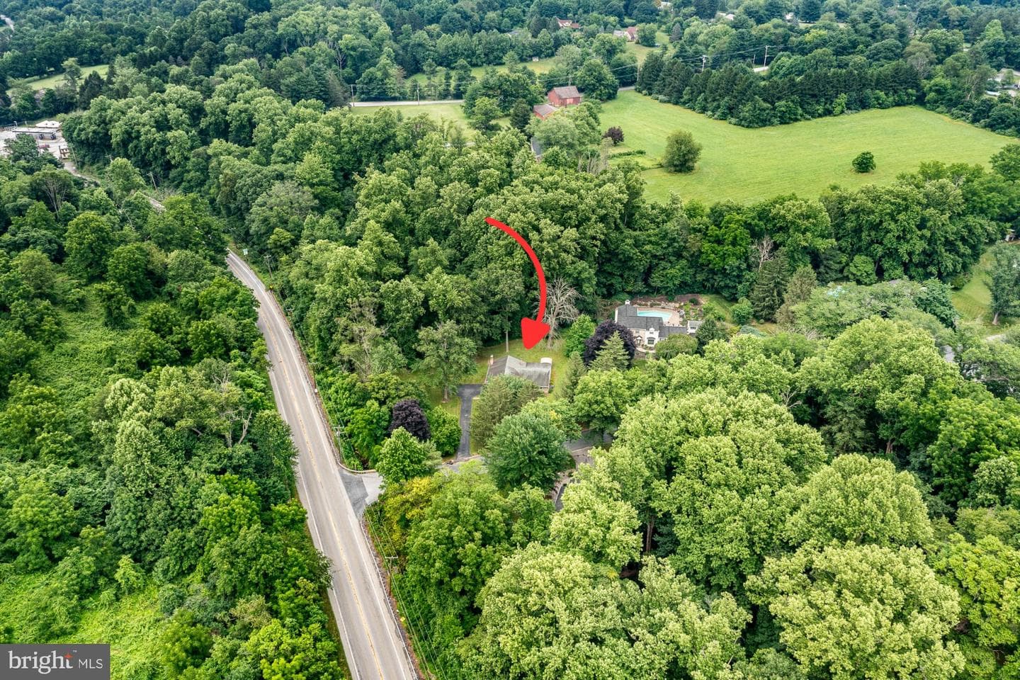 833 Hunt Club Lane photo 37