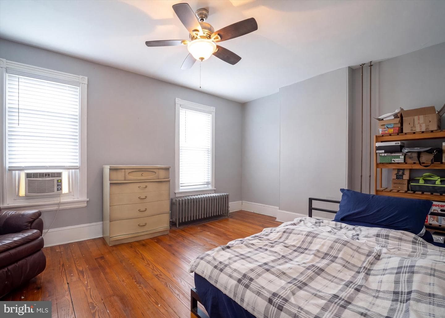 118 Marshall Street photo 22