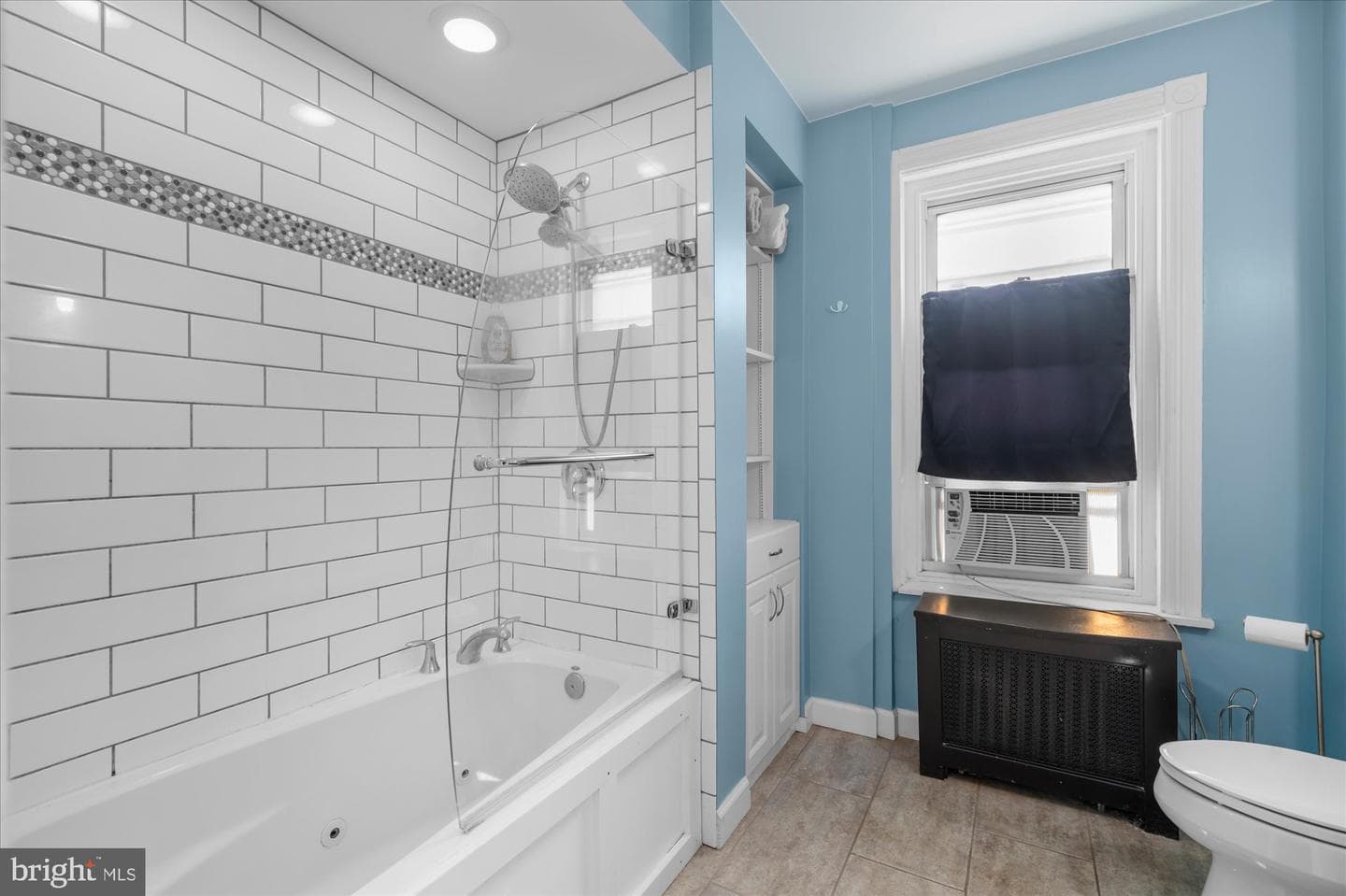 118 Marshall Street photo 26