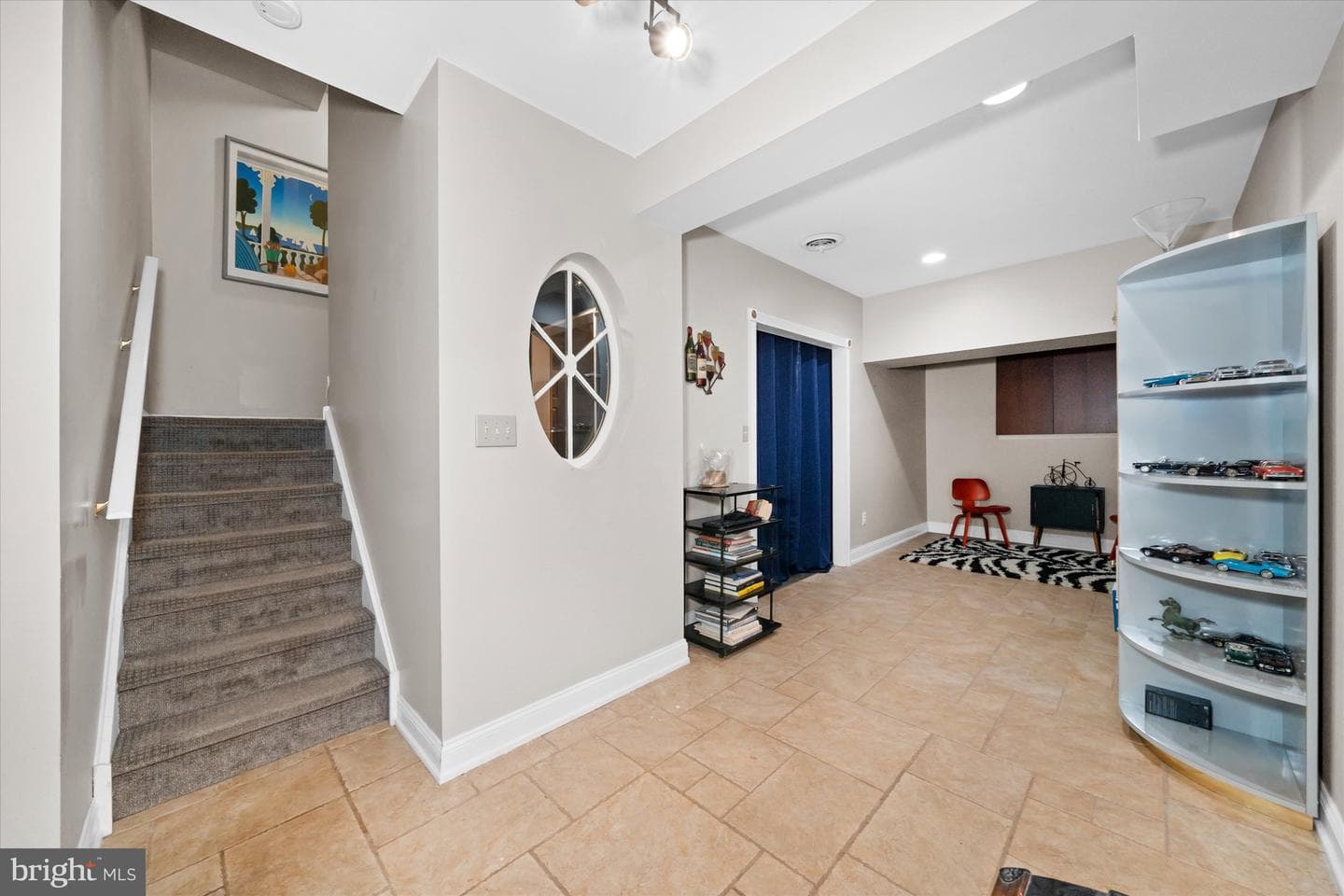 11 Belmont Circle photo 33