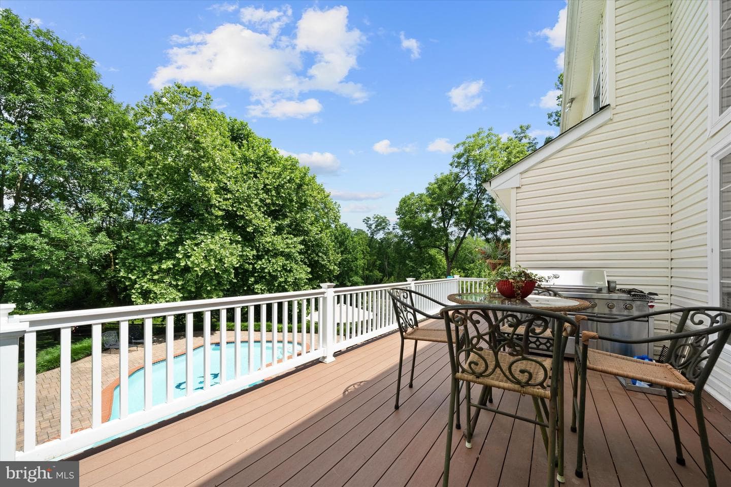 11 Belmont Circle photo 40