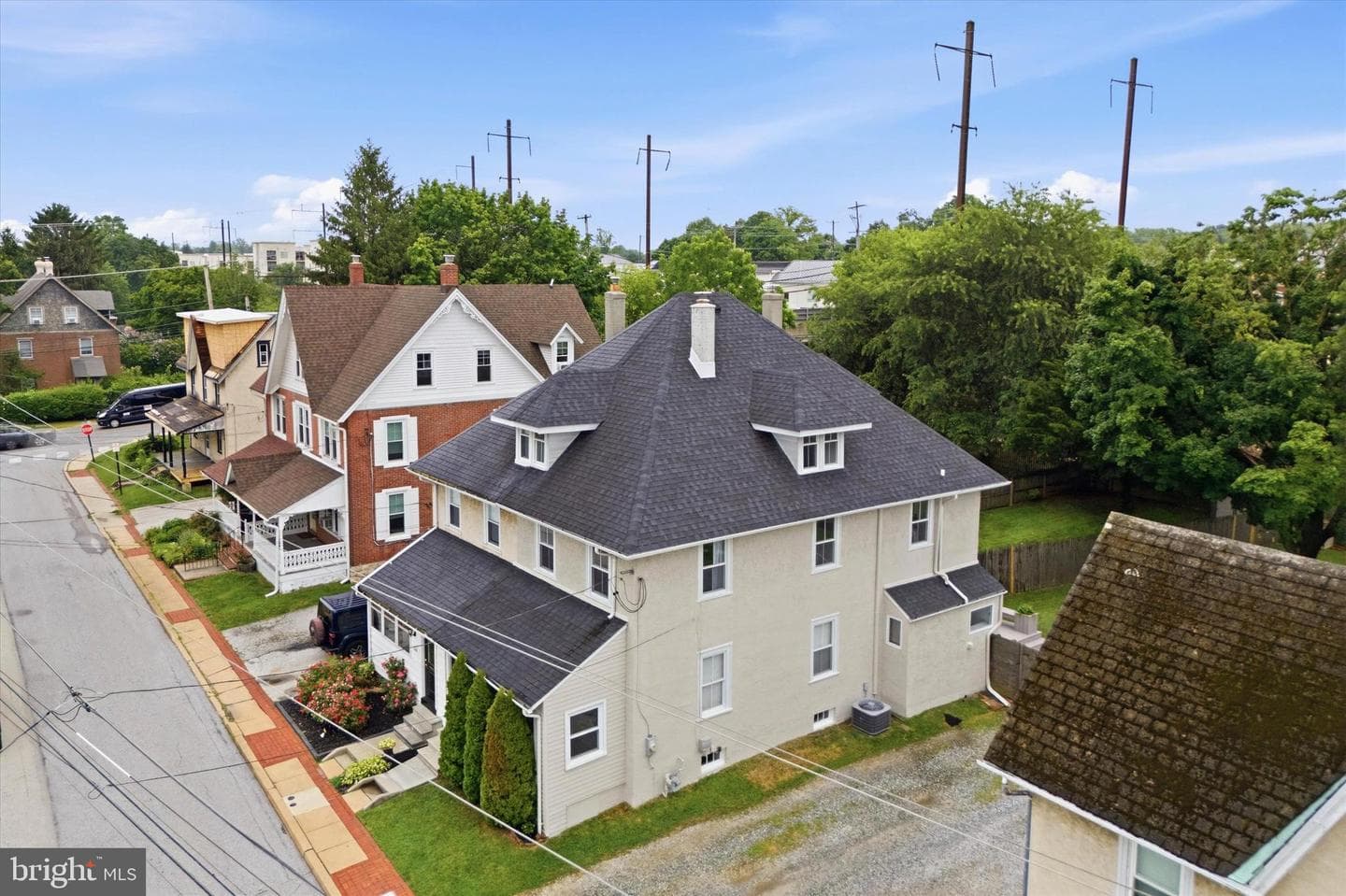 108 W Broad Street, Malvern