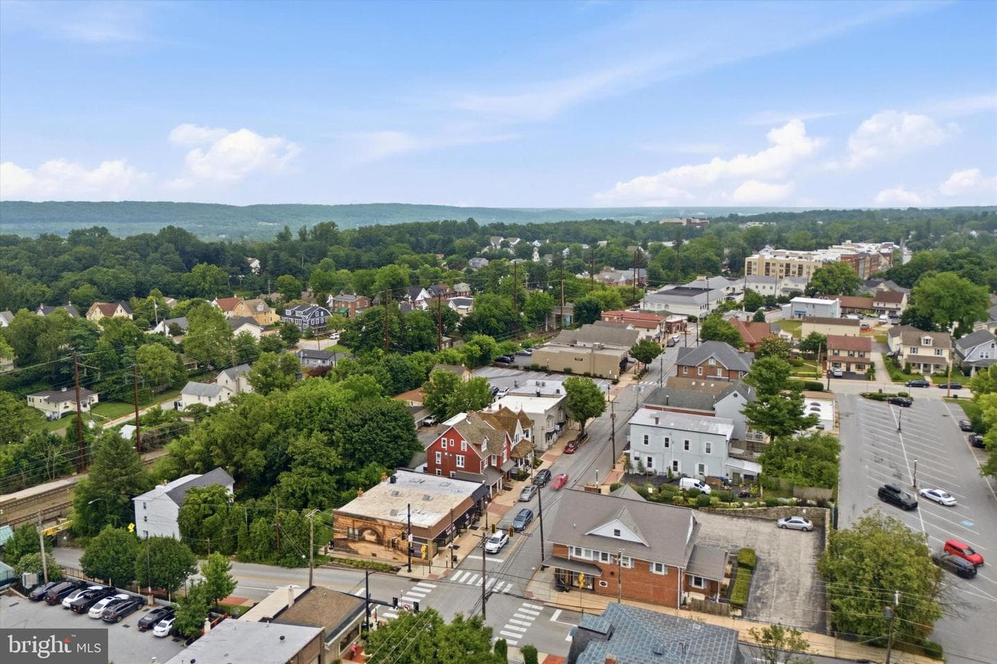 108 W Broad Street photo 32