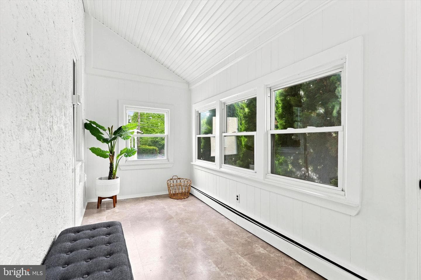 108 W Broad Street photo 6