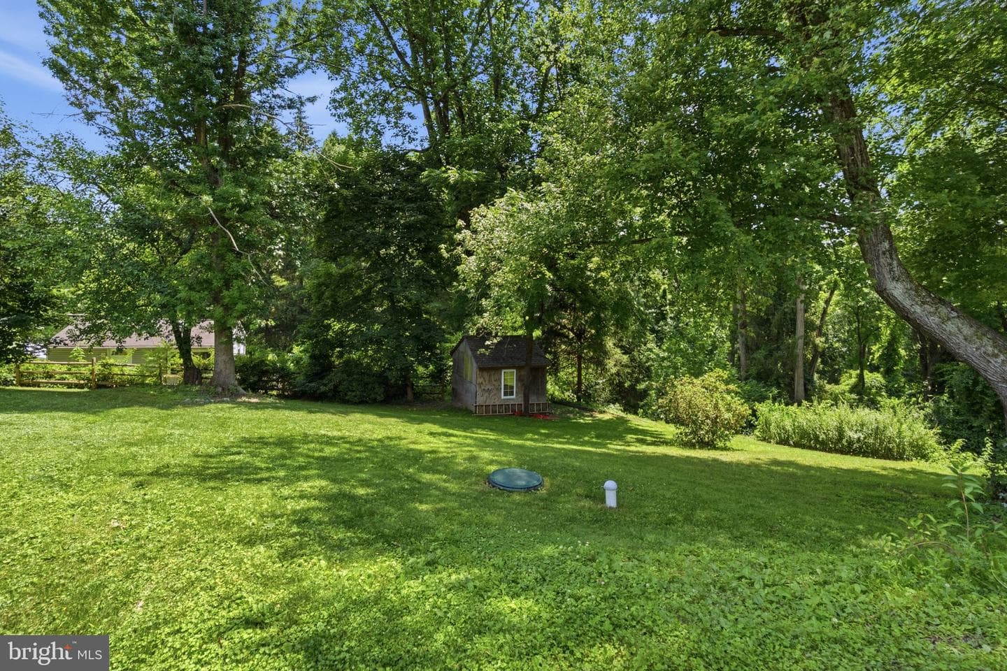 1940 Dunbar Road photo 32