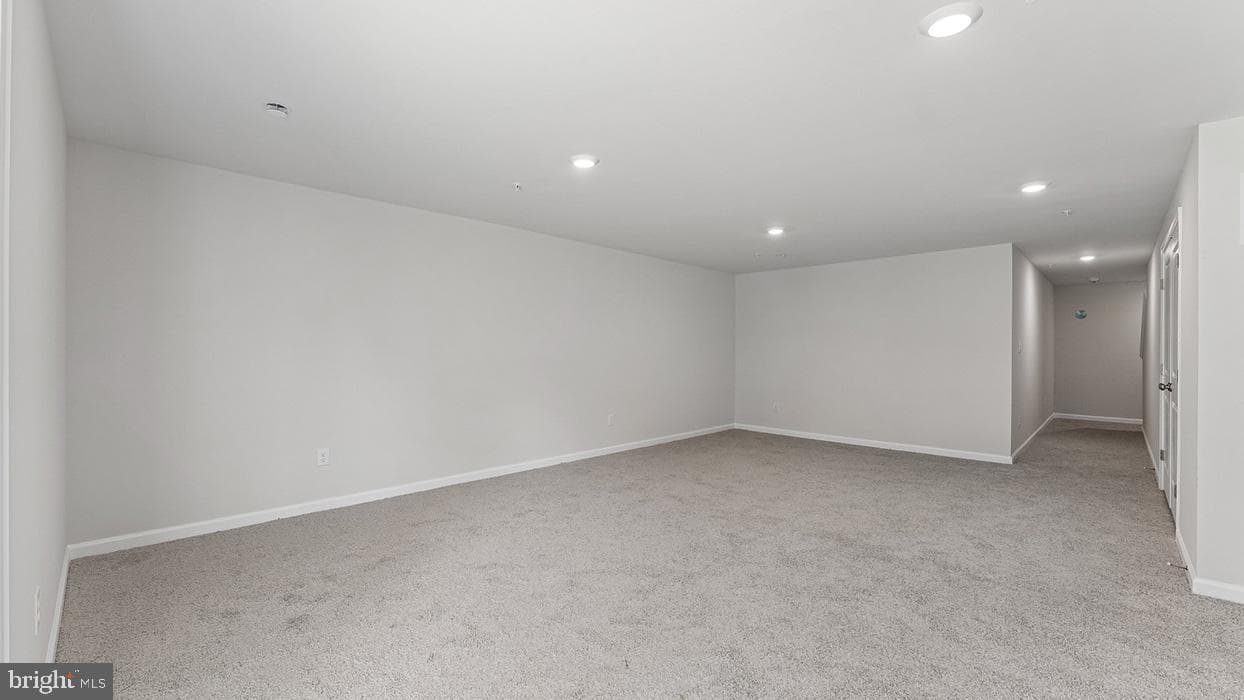 250 Derby Drive photo 26