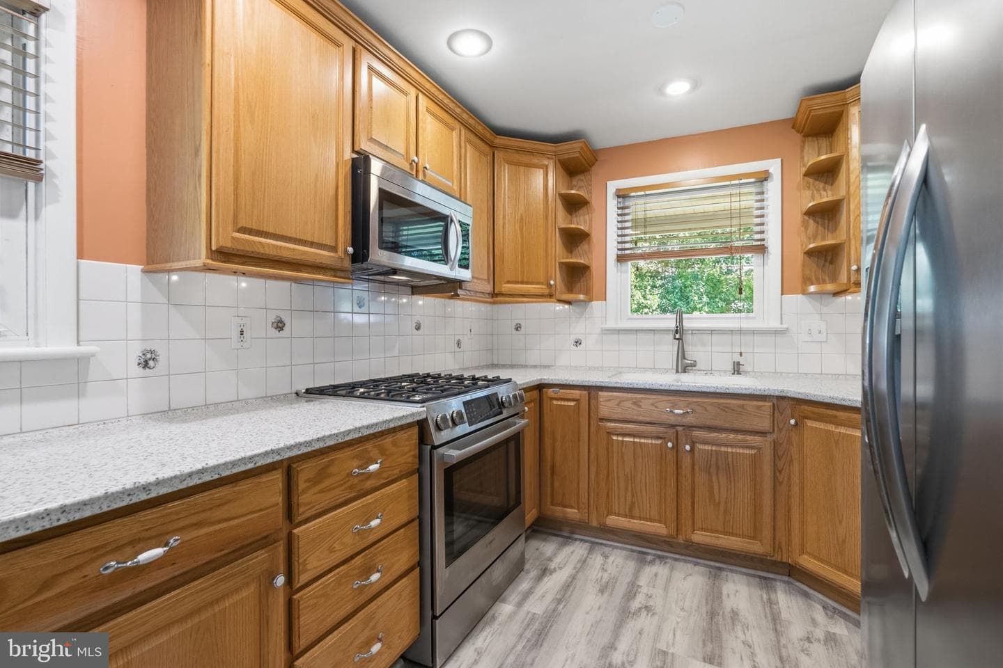 1286 Clearbrook Road photo 12