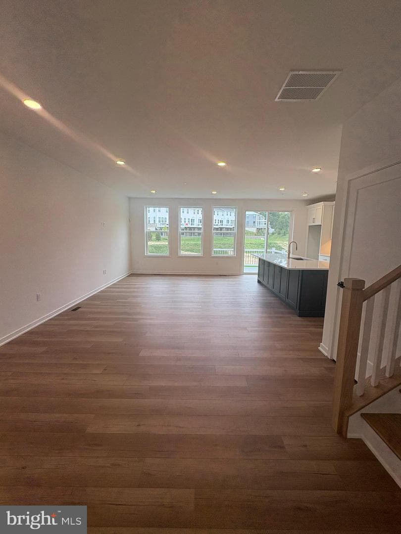 112 Camryn Court photo 3