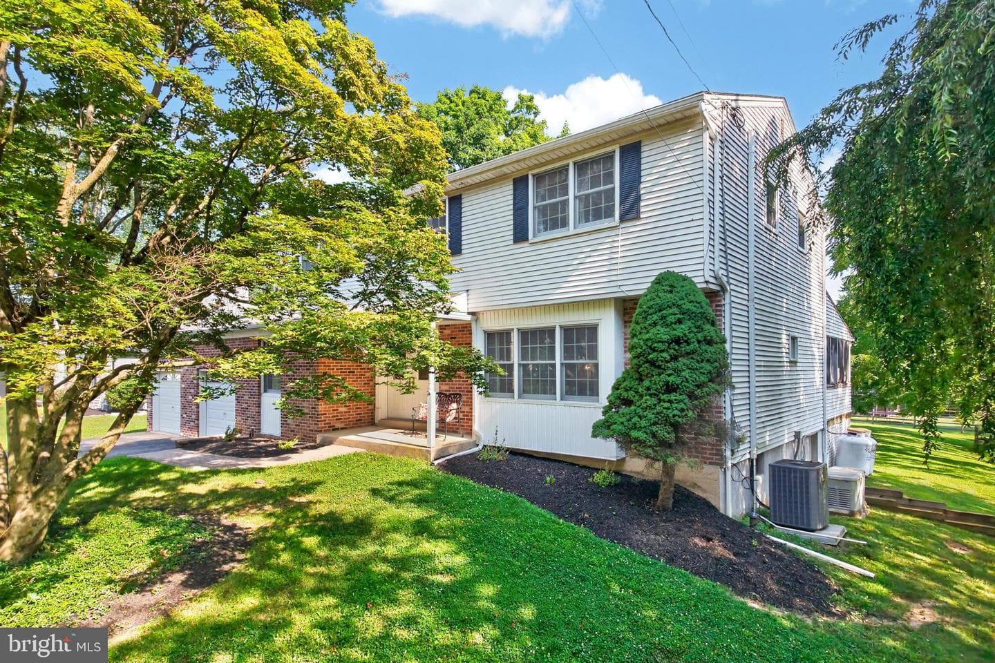207 Allen Drive photo 2