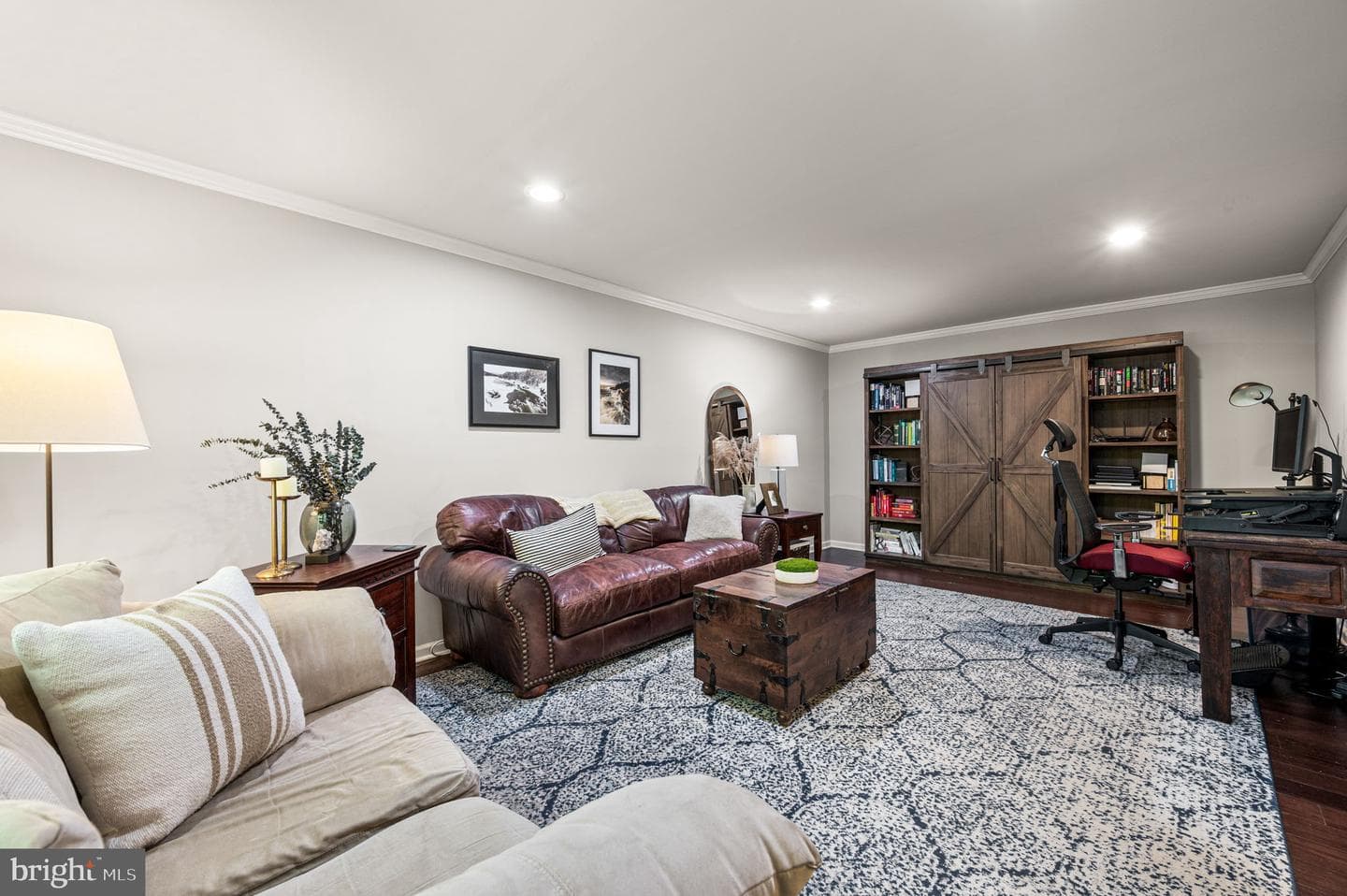 497 Black Swan Lane photo 7