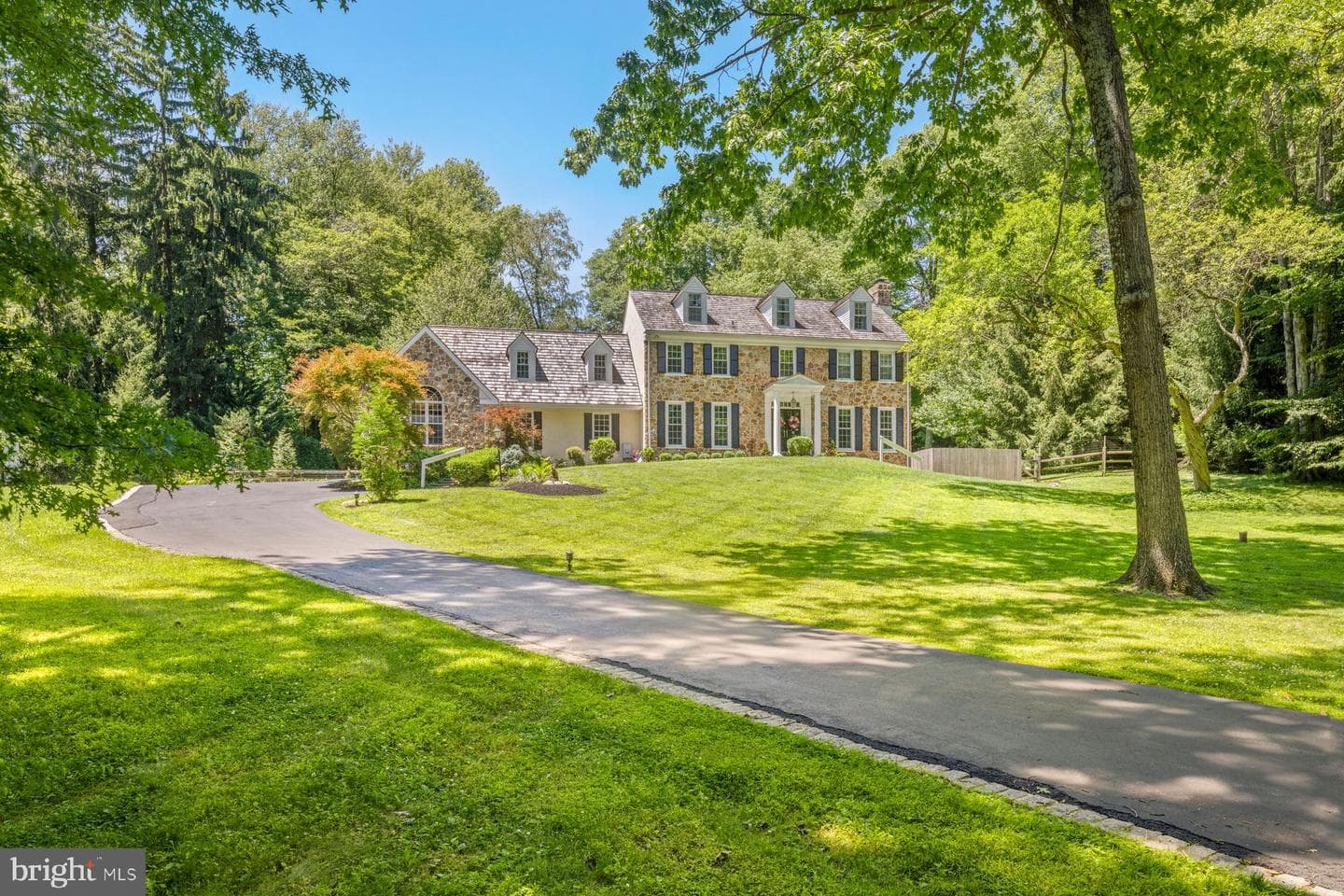 12 Court Run, Malvern