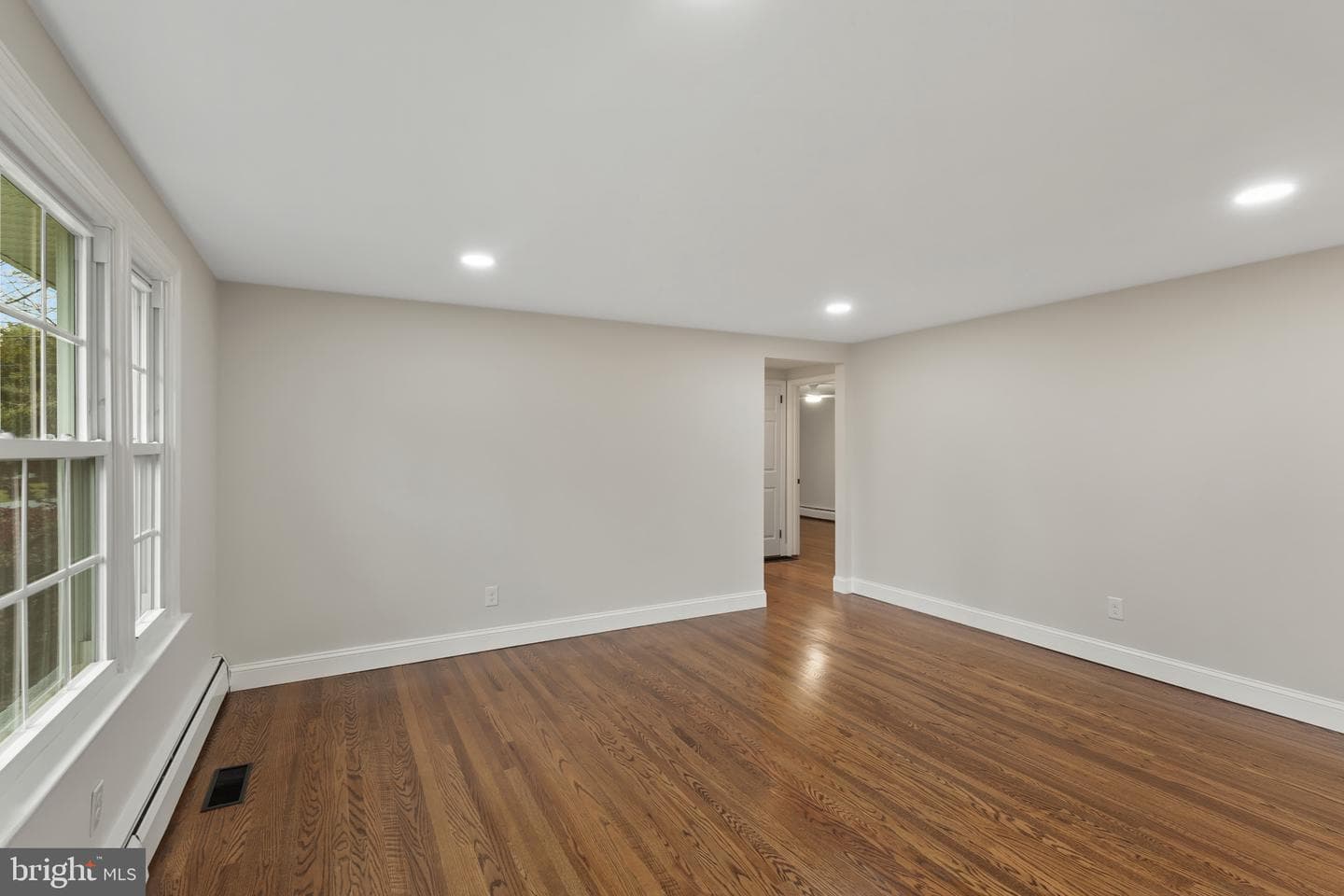 2014 Newark Road photo 3