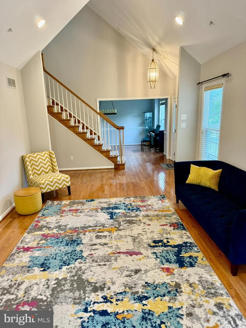 240 Torrey Pine Court photo 3