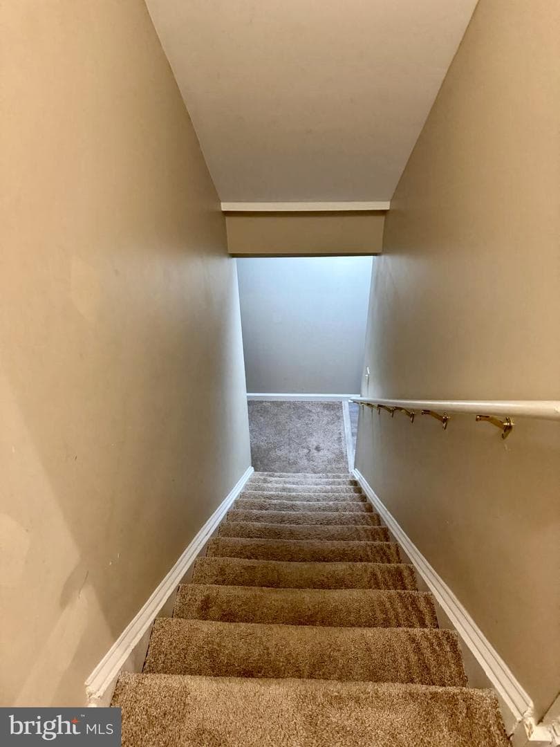 240 Torrey Pine Court photo 35
