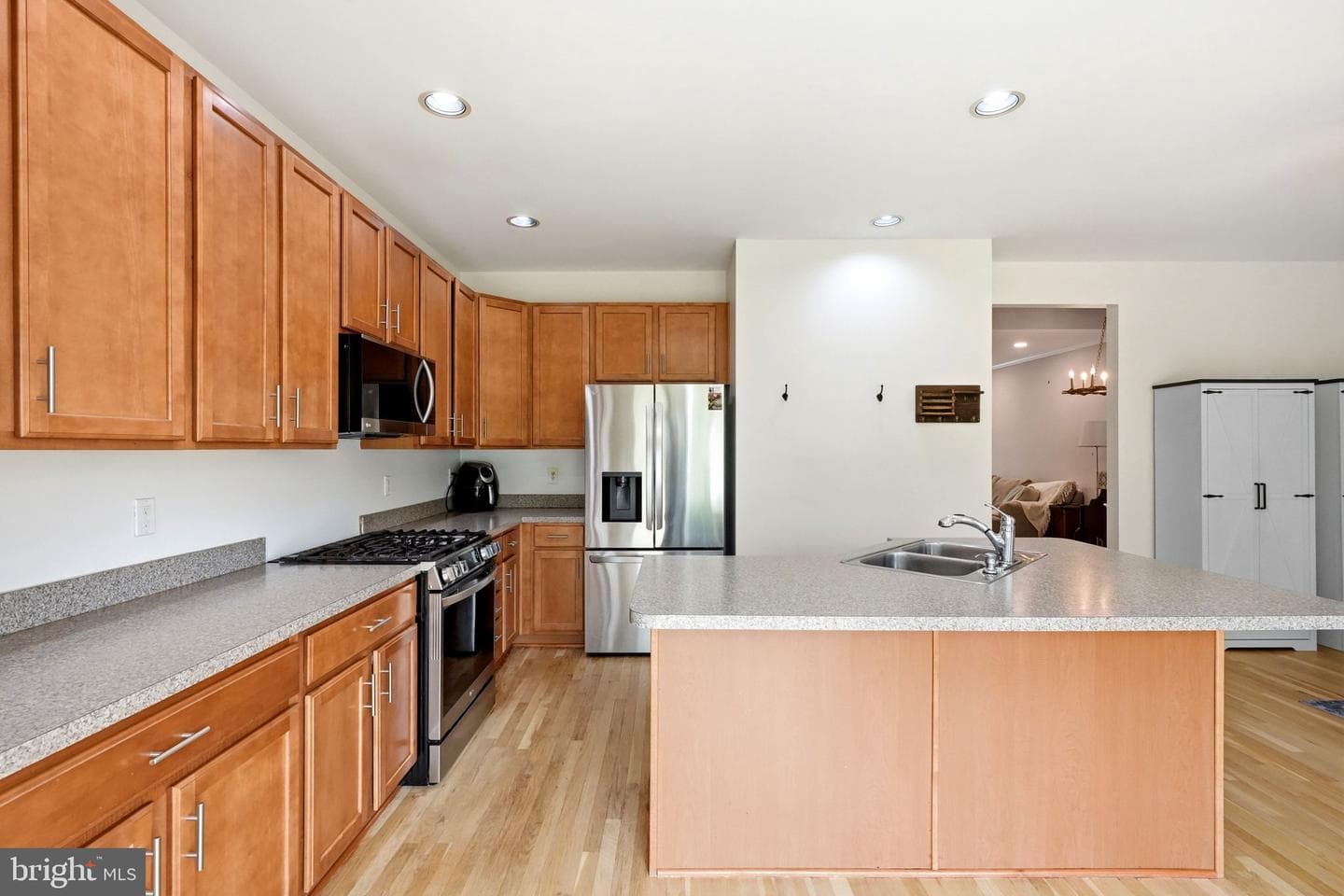 143 Penns Manor Drive photo 24
