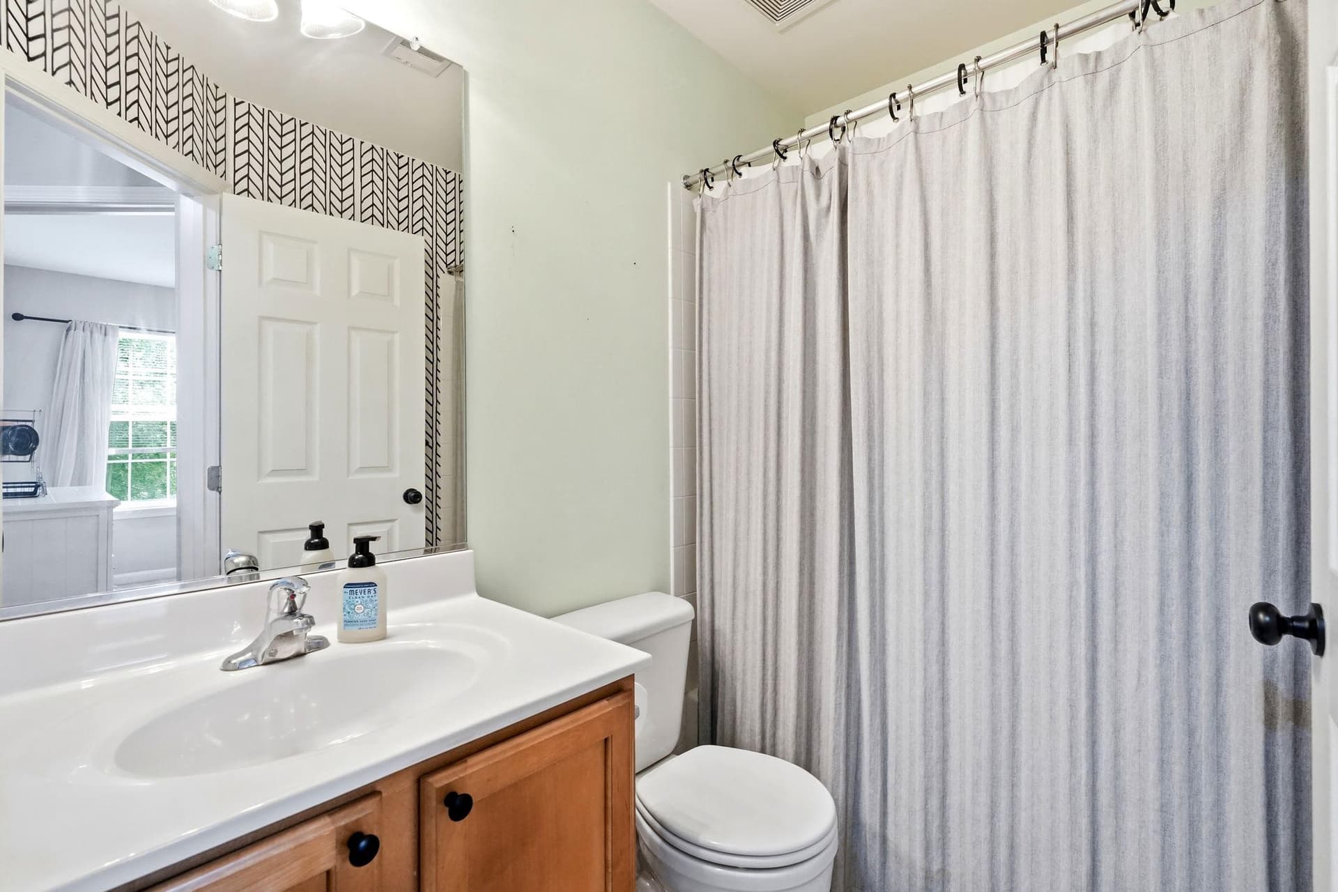 143 Penns Manor Drive photo 41