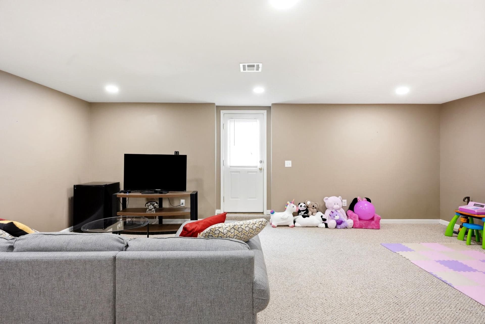 143 Penns Manor Drive photo 48