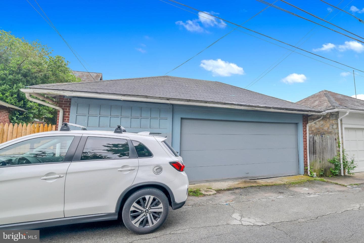 525 Lincoln Highway E photo 41