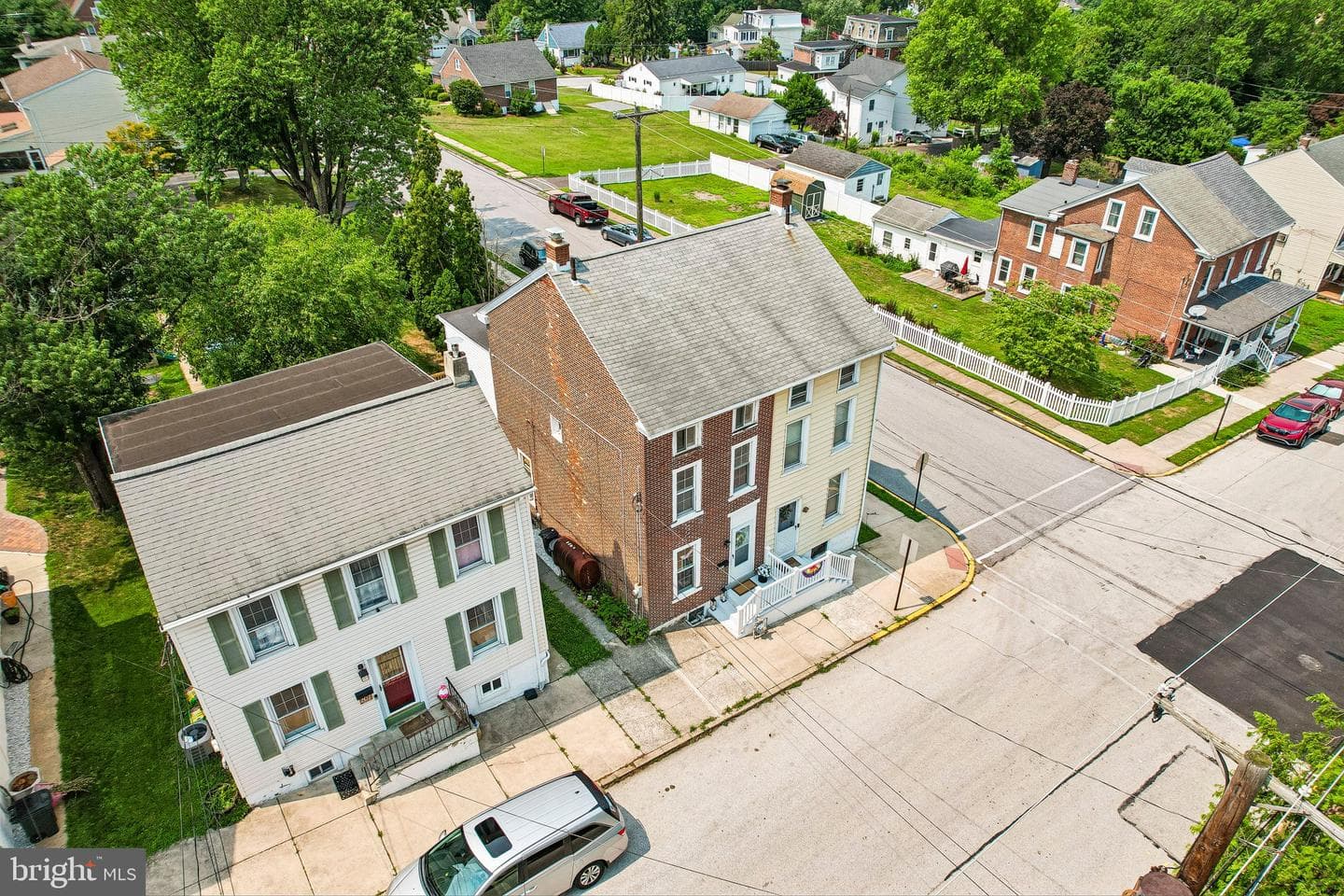 203 Walnut Street photo 39