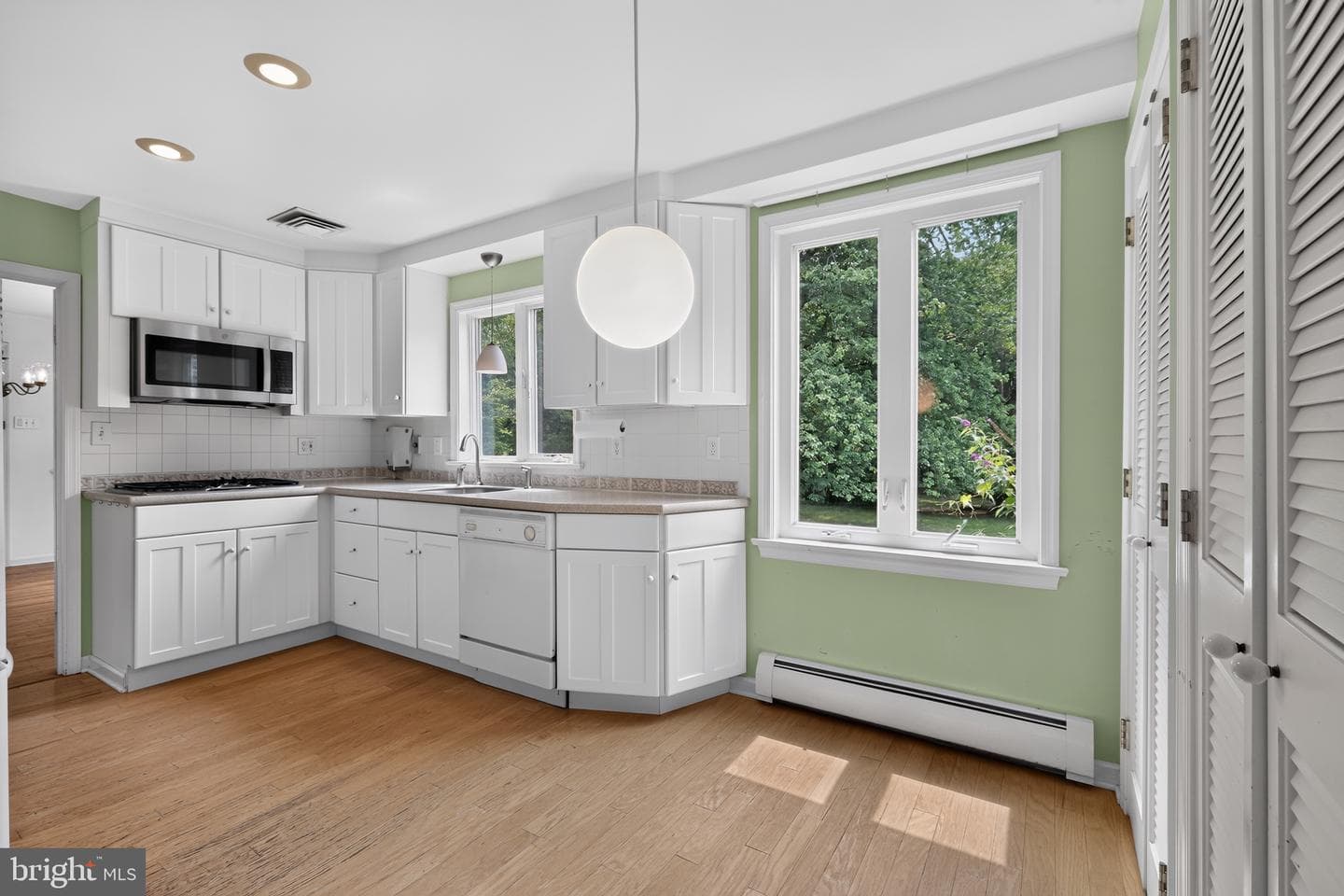 1408 Ponds Edge Road photo 26