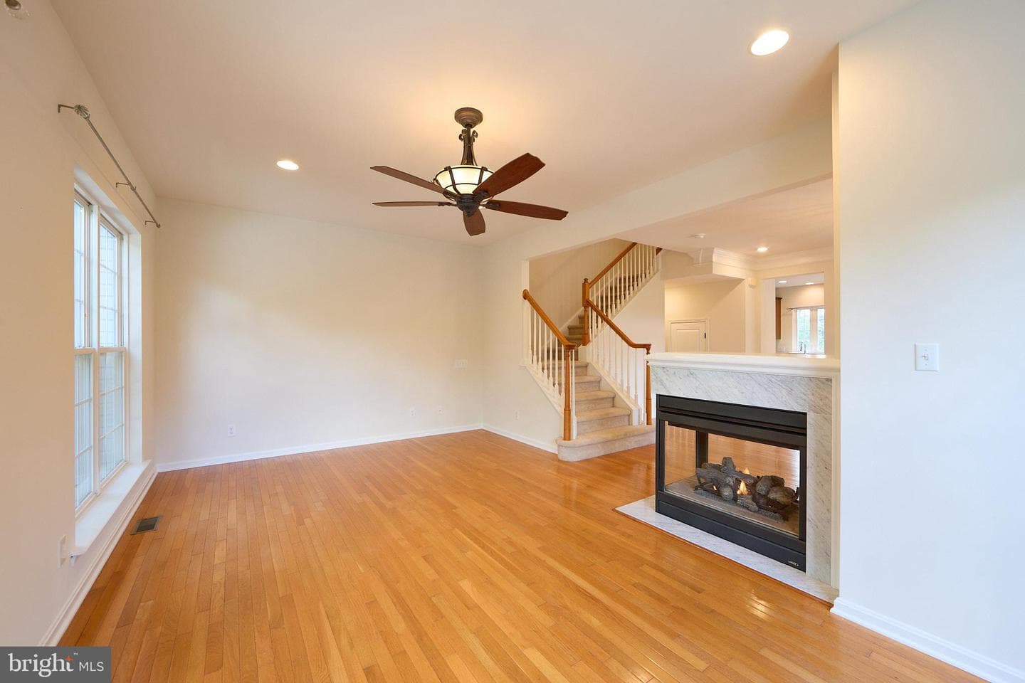 1937 Cavalier Lane photo 10
