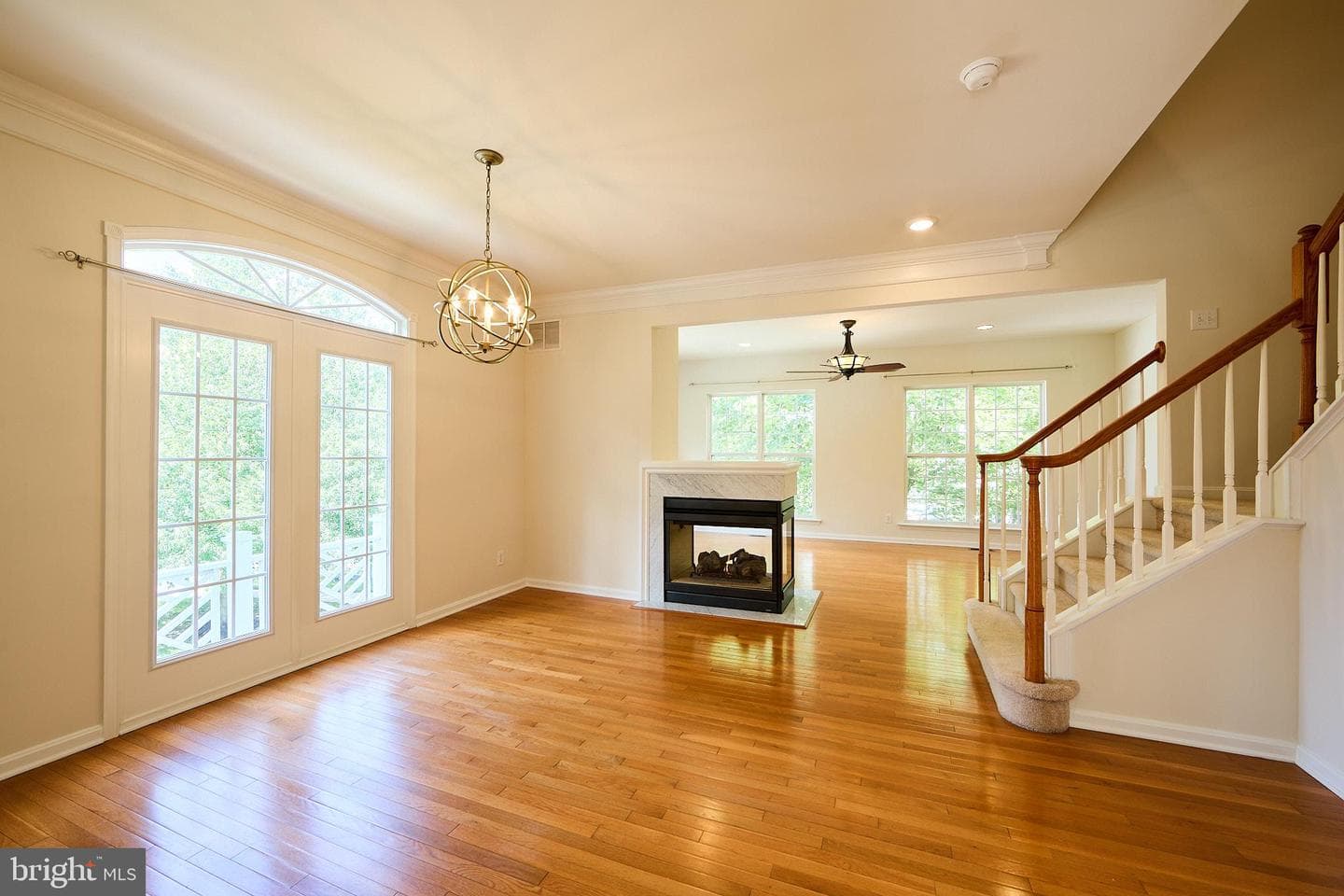 1937 Cavalier Lane photo 8