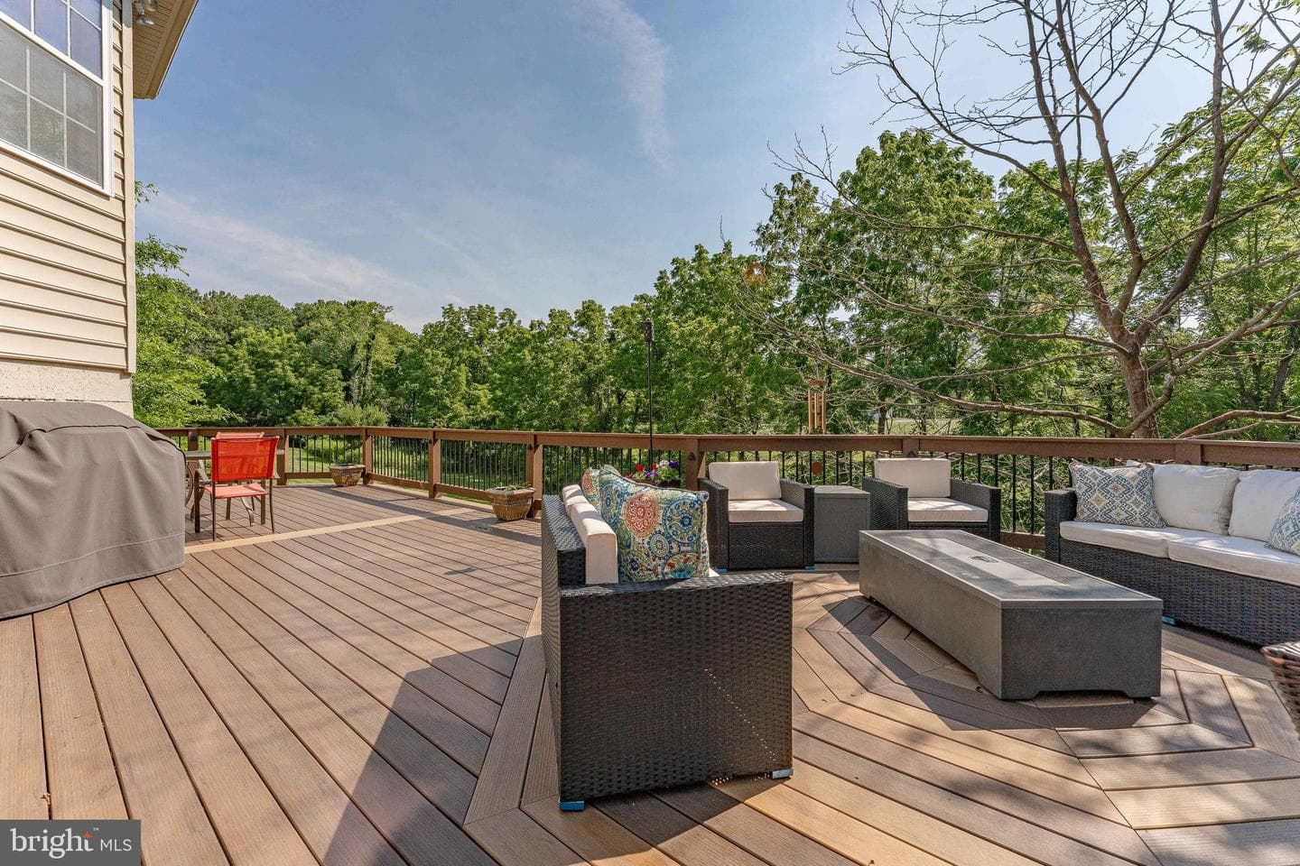132 Pratt Lane photo 81