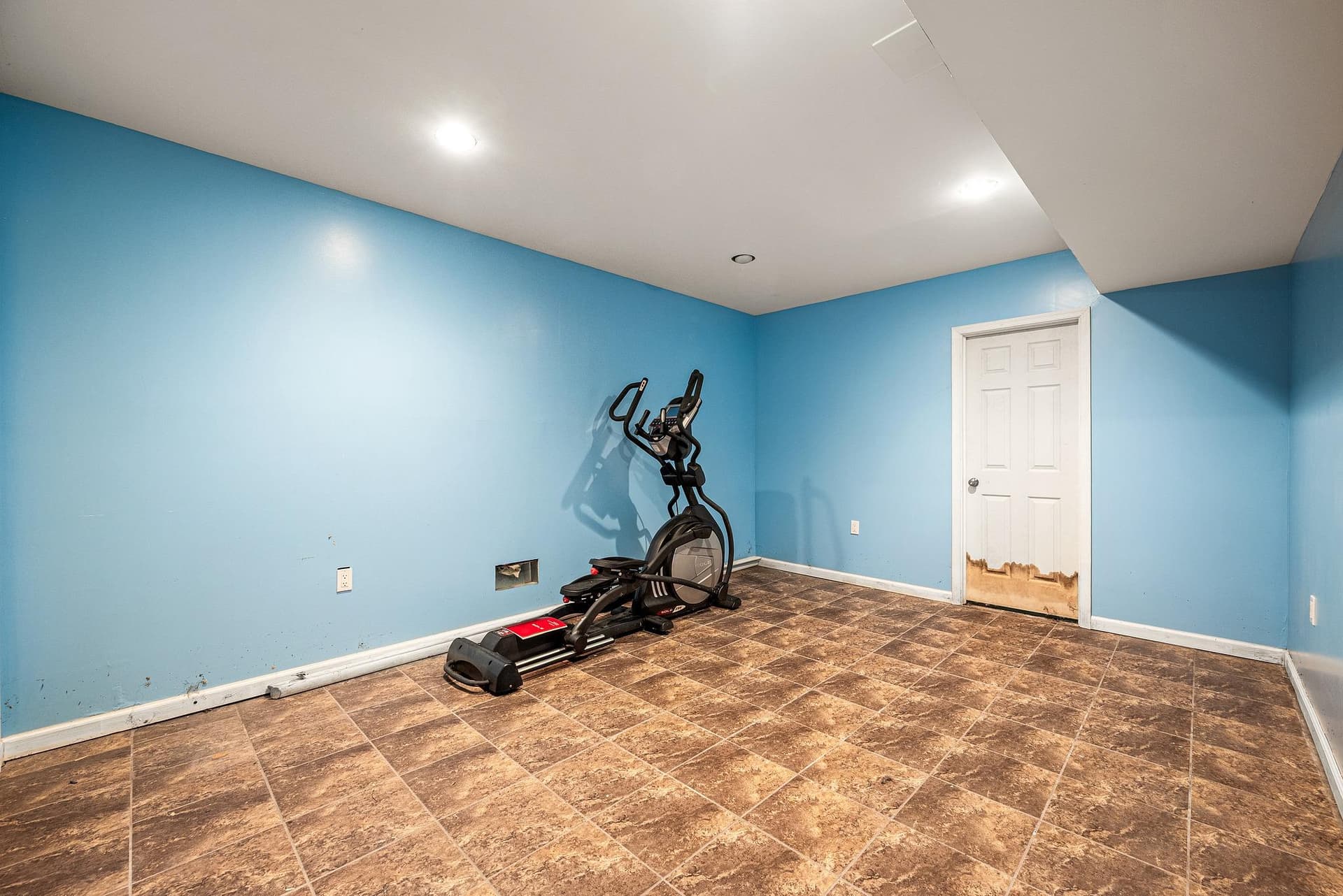 102 Montgomery Drive photo 26