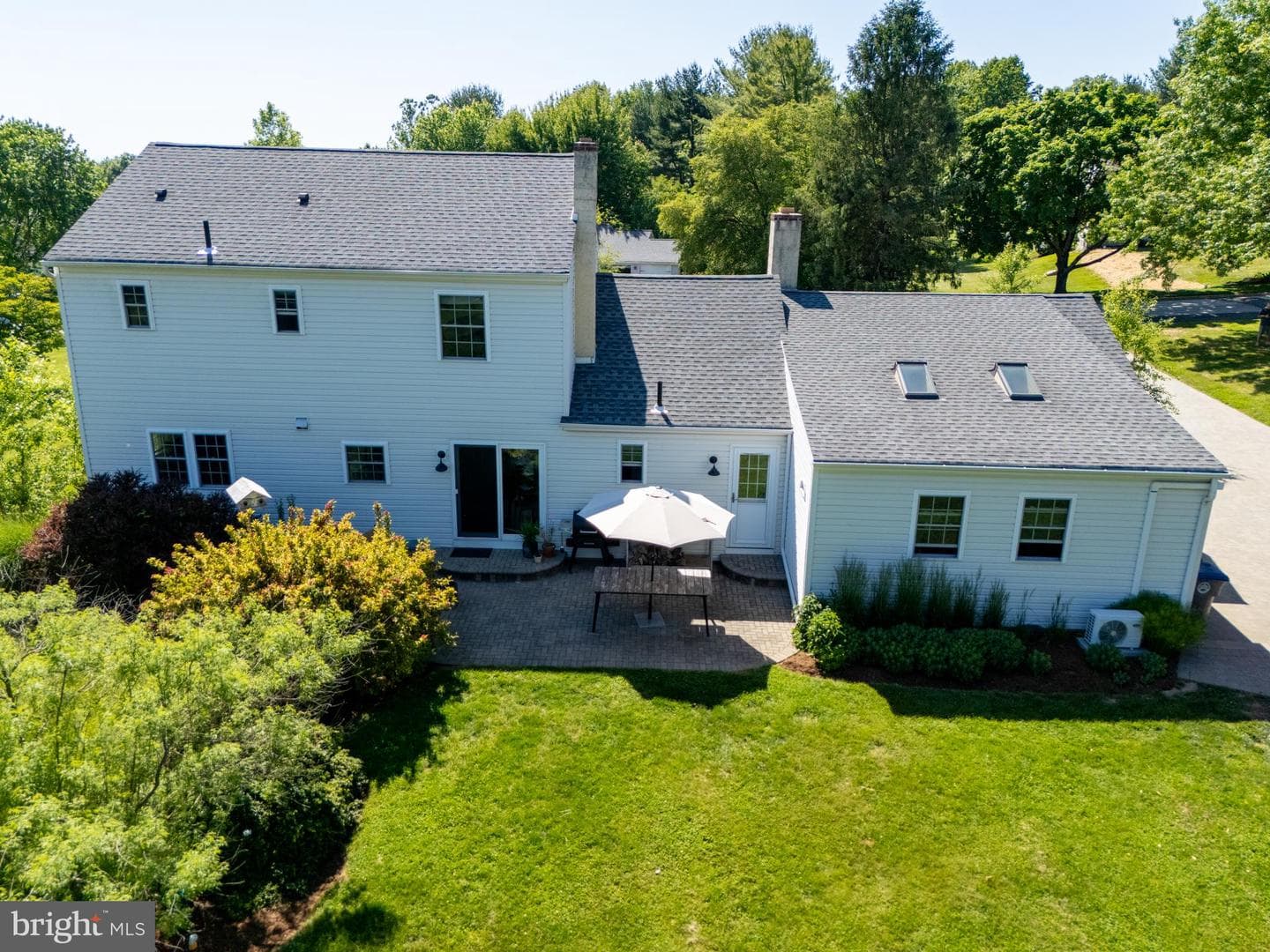 7 Carriage Drive photo 28