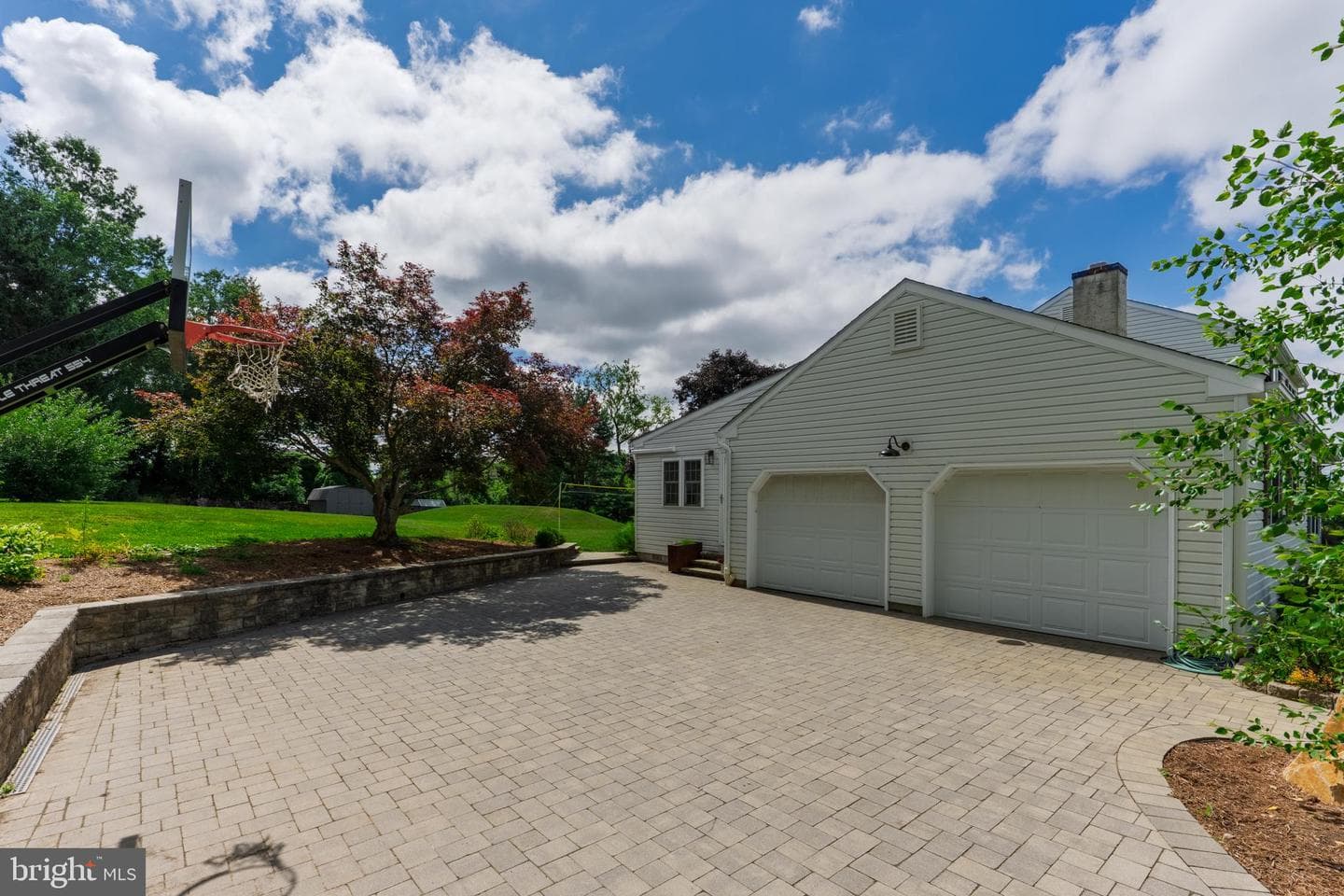 7 Carriage Drive photo 32
