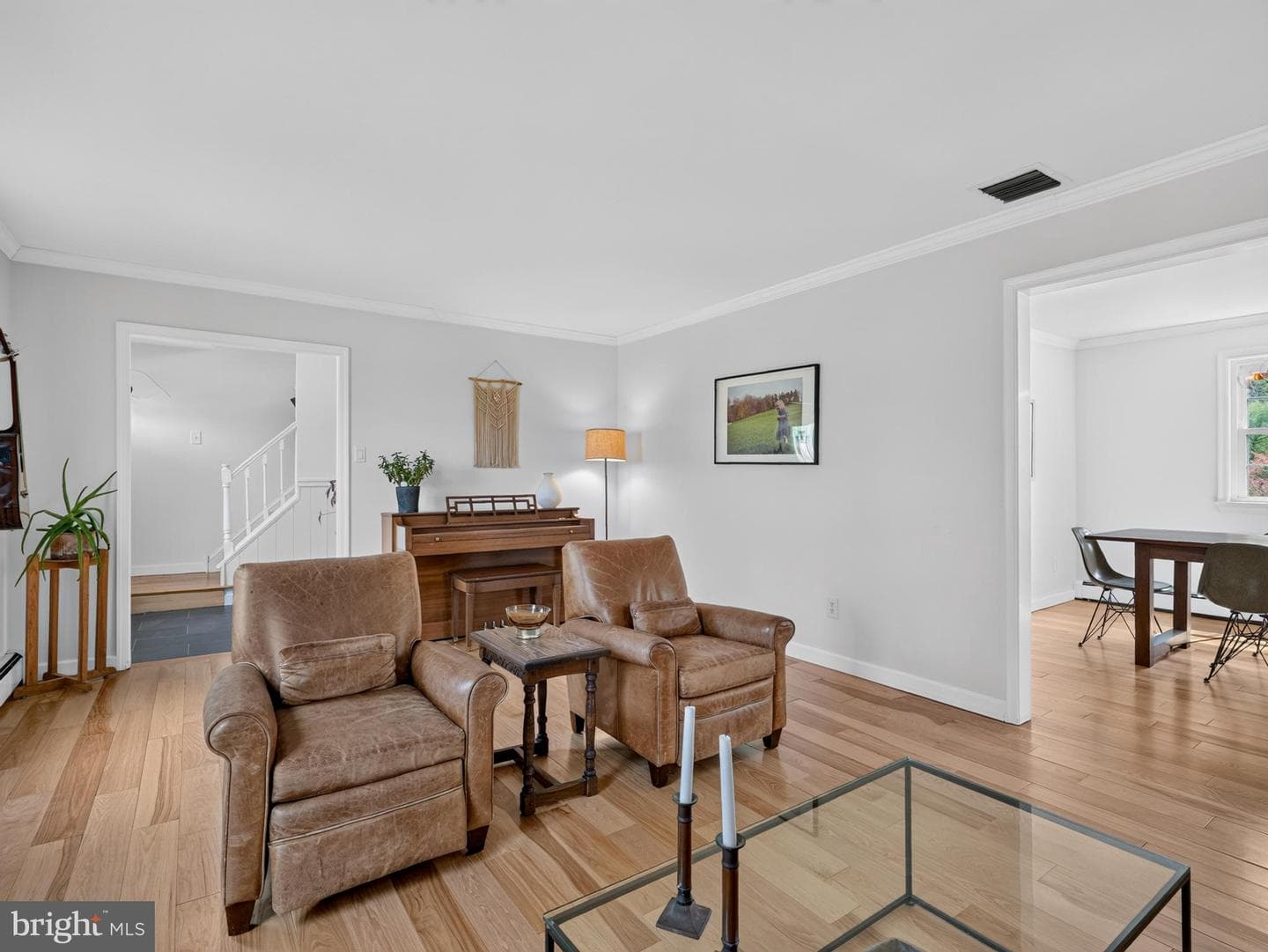 7 Carriage Drive photo 4