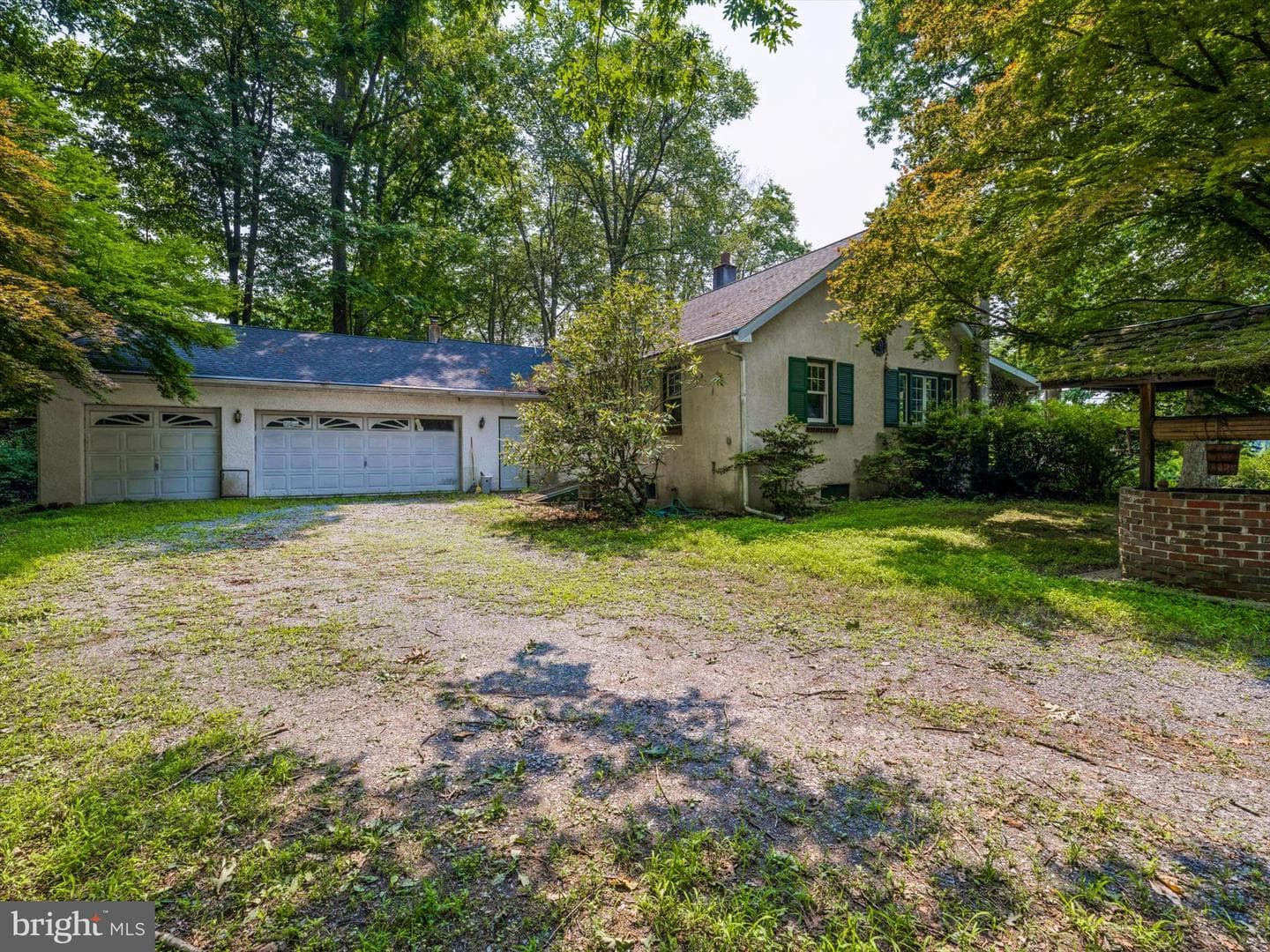 2843 Flowing Springs Road photo 4