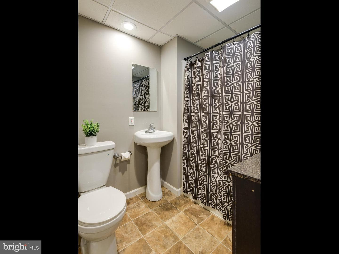2720 Shelburne Road photo 32