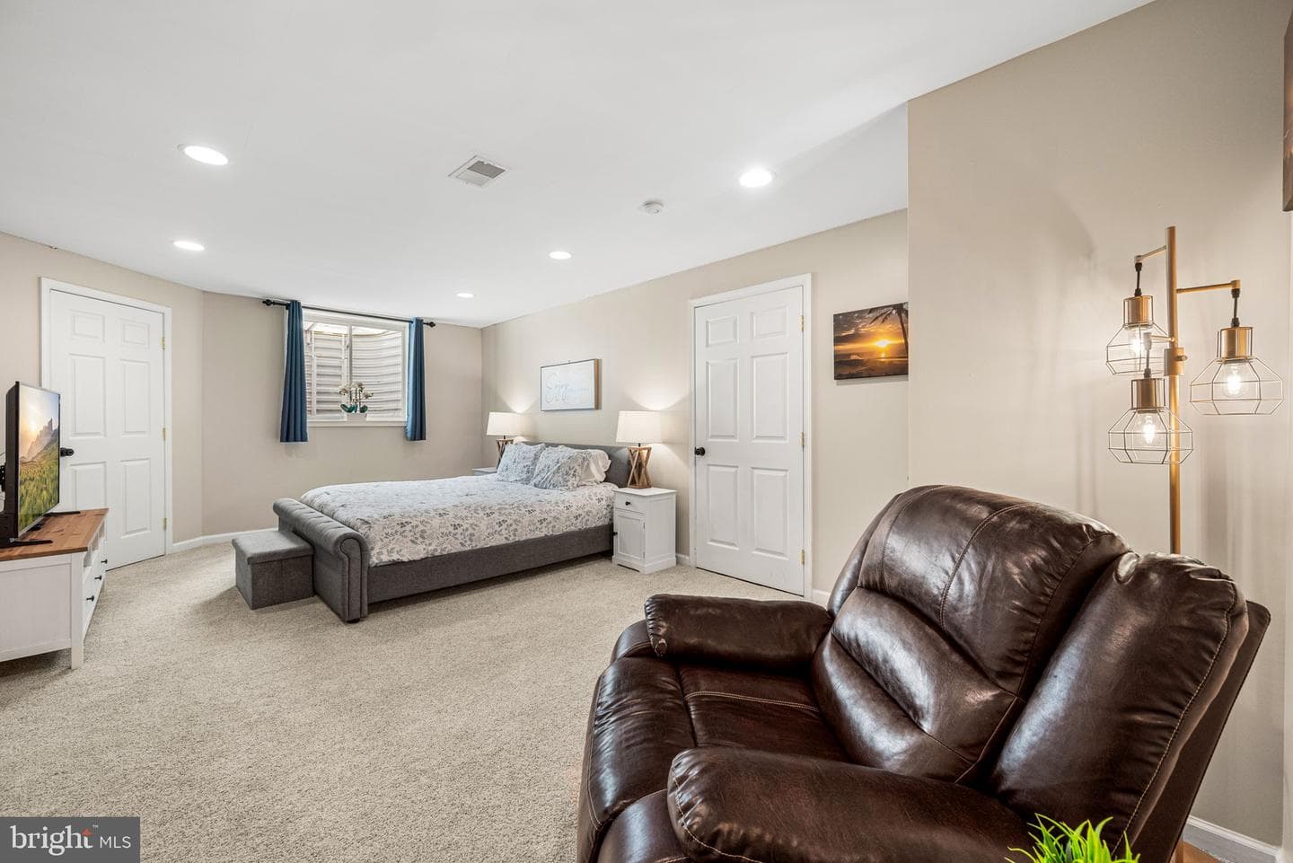 55 Ramblewood Drive photo 38