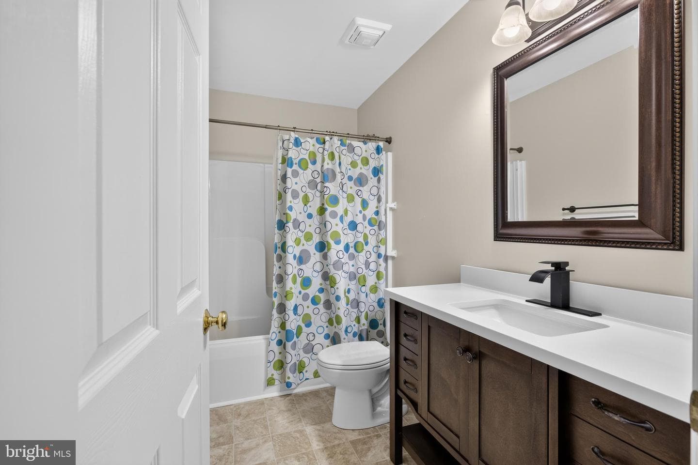 122 Winston Way photo 14