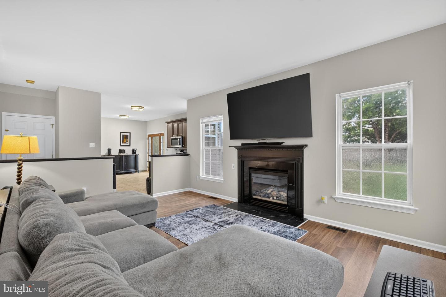 122 Winston Way photo 9