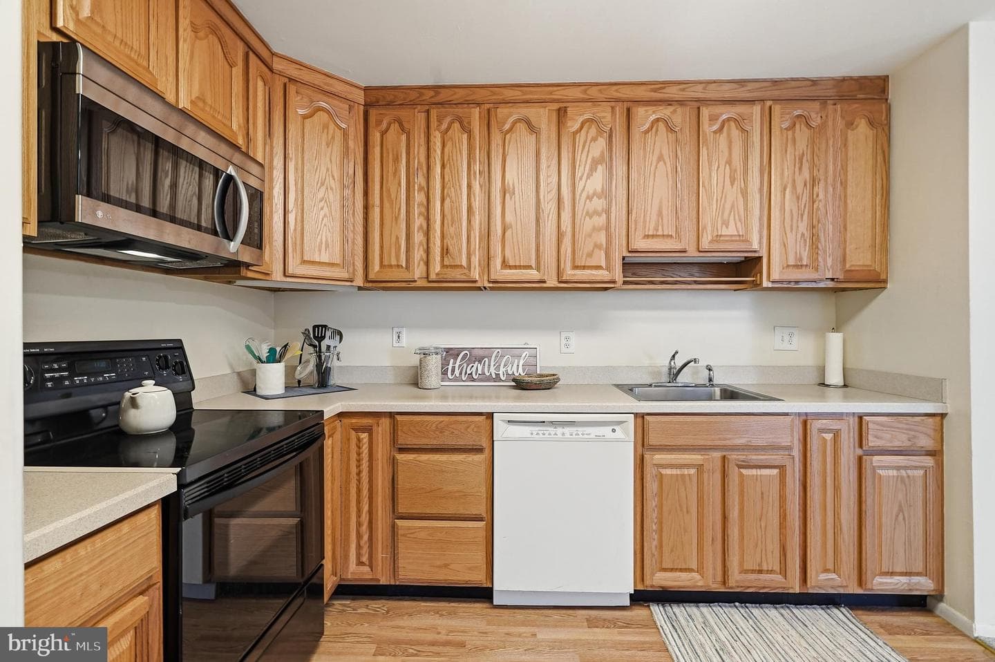 1401 Raintree Lane #1401 photo 13