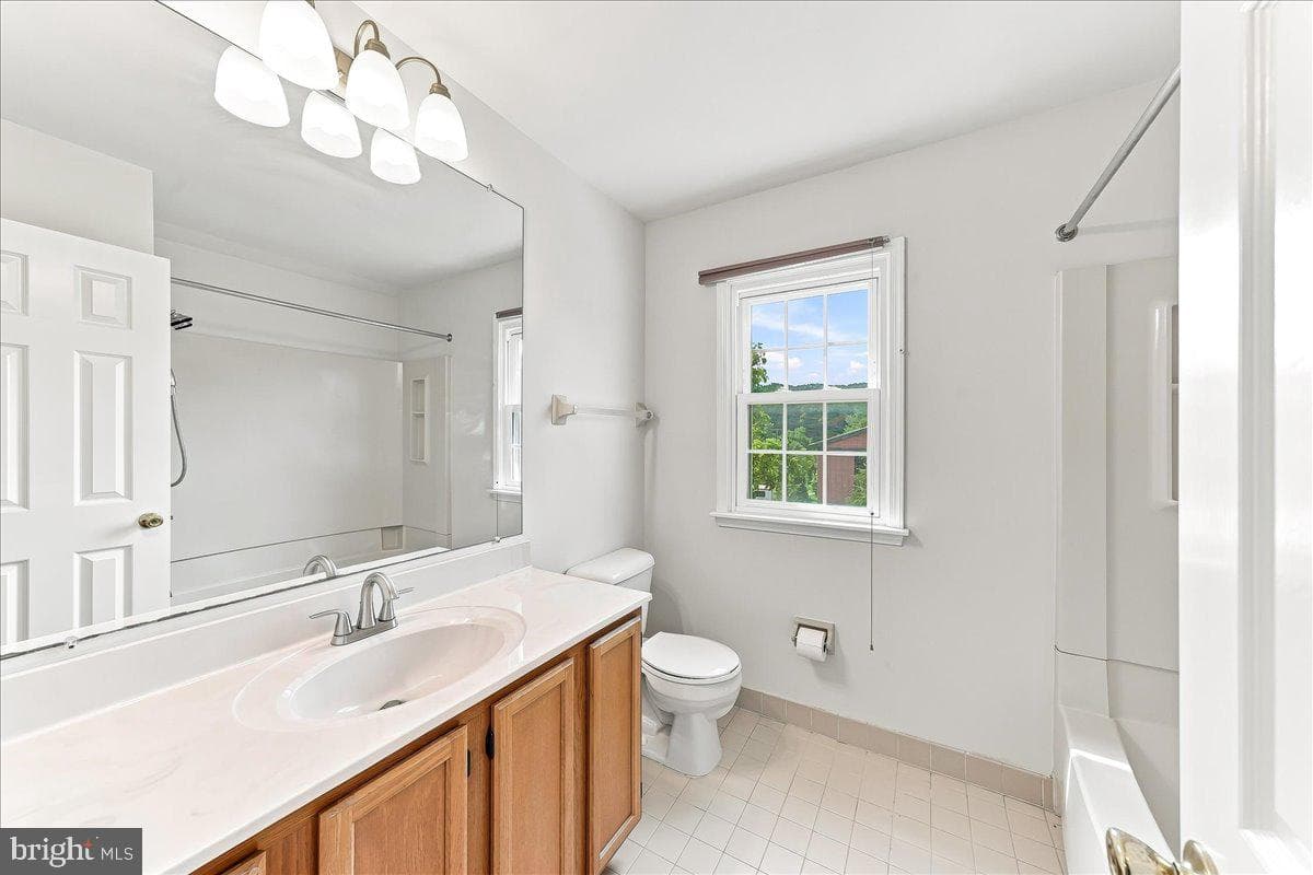 919 Samantha Circle photo 26