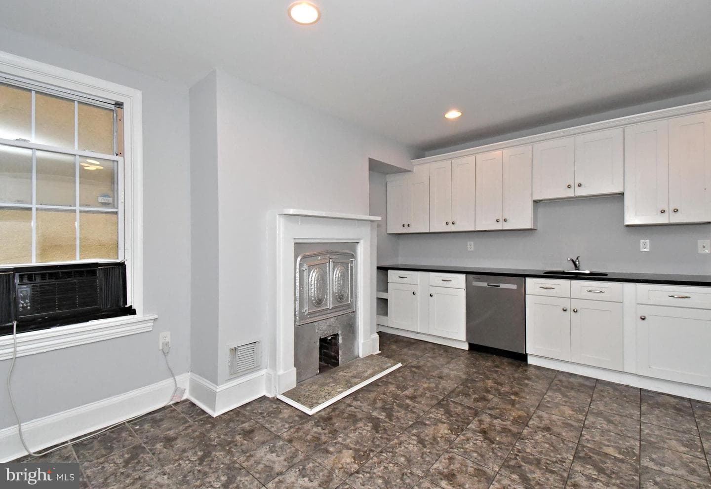 173 Prospect Street photo 13