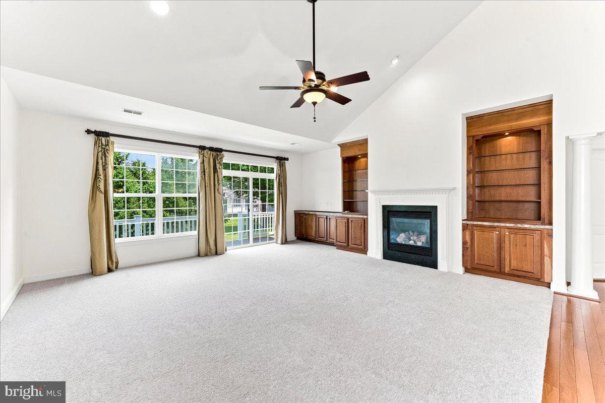 207 Hendrickson Lane photo 14