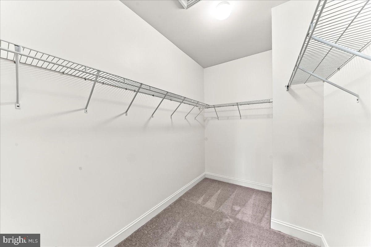 207 Hendrickson Lane photo 23