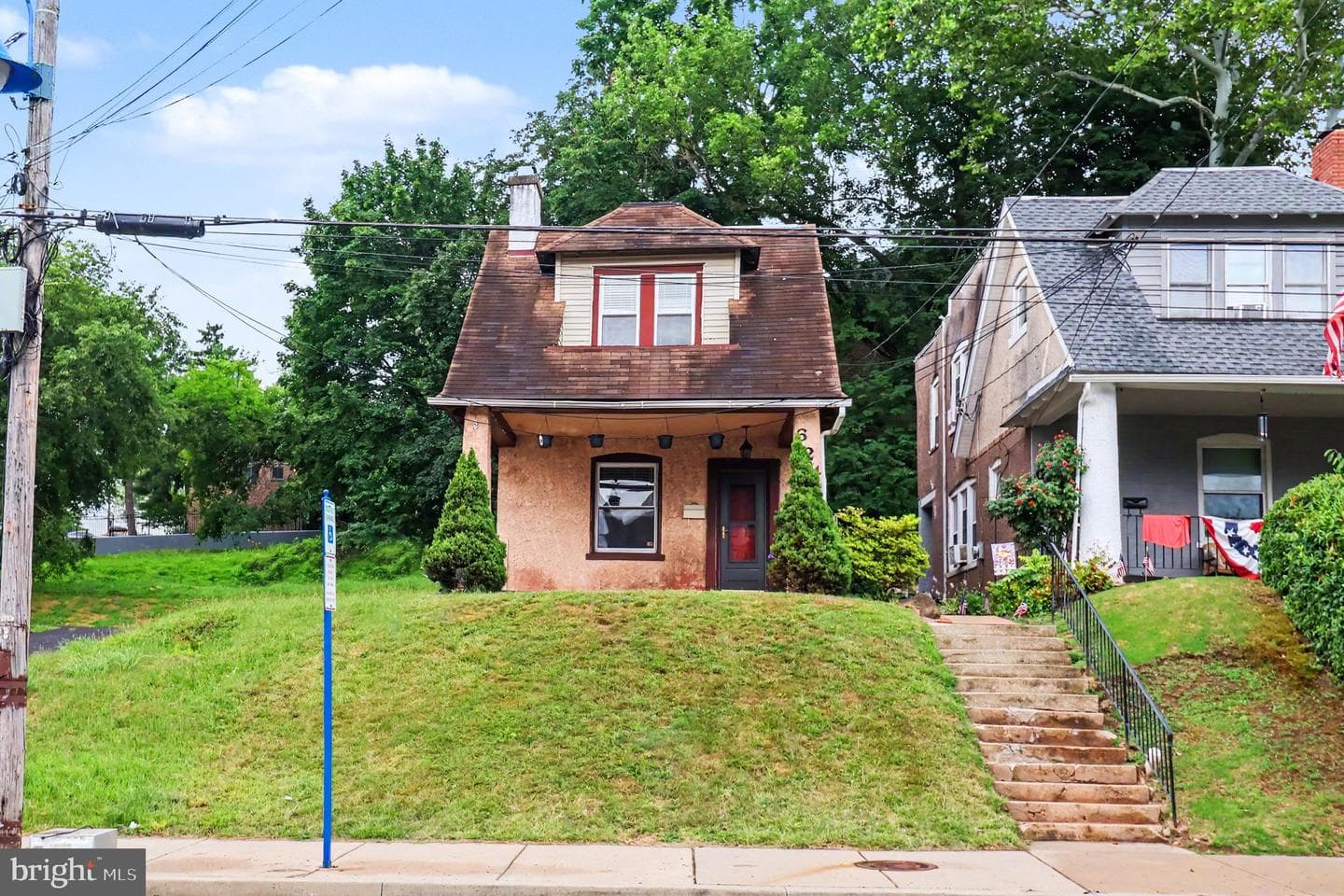 624 Bridge Street photo 1