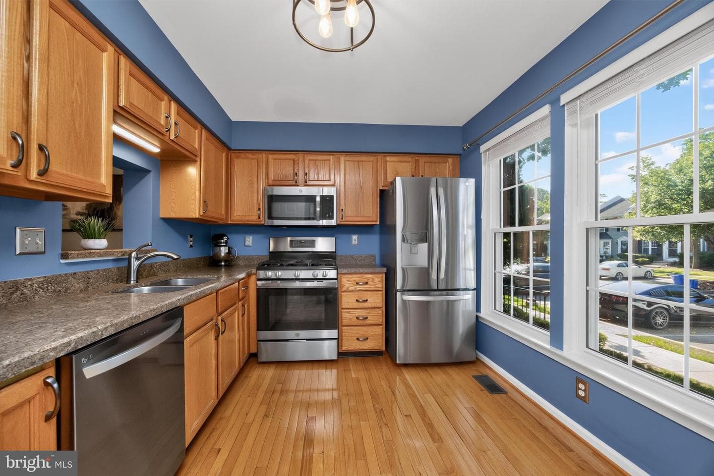 605 Coach Hill Court, West Chester